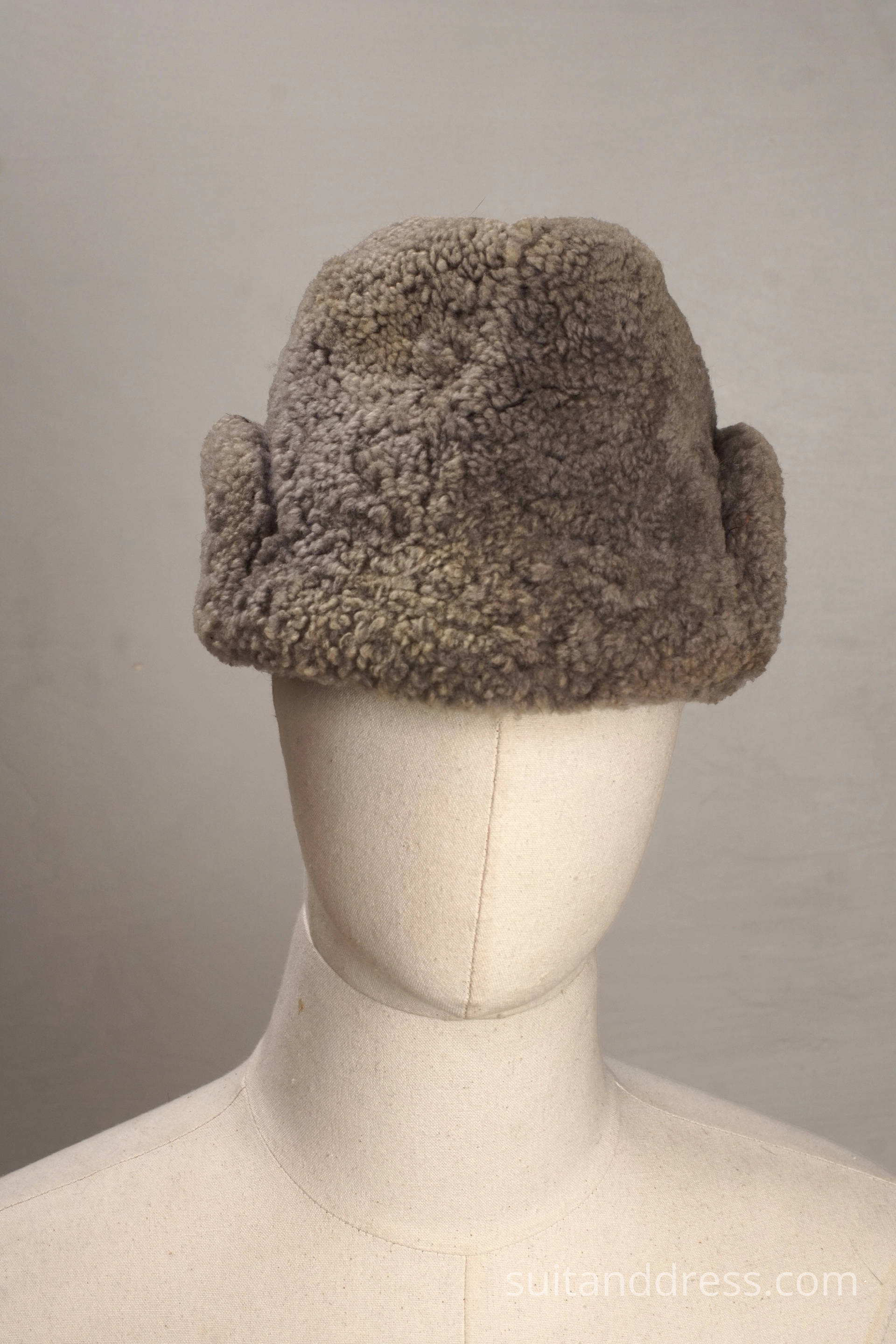 Vintage sheepskin mens hat gray 1970s 1960s cossoch