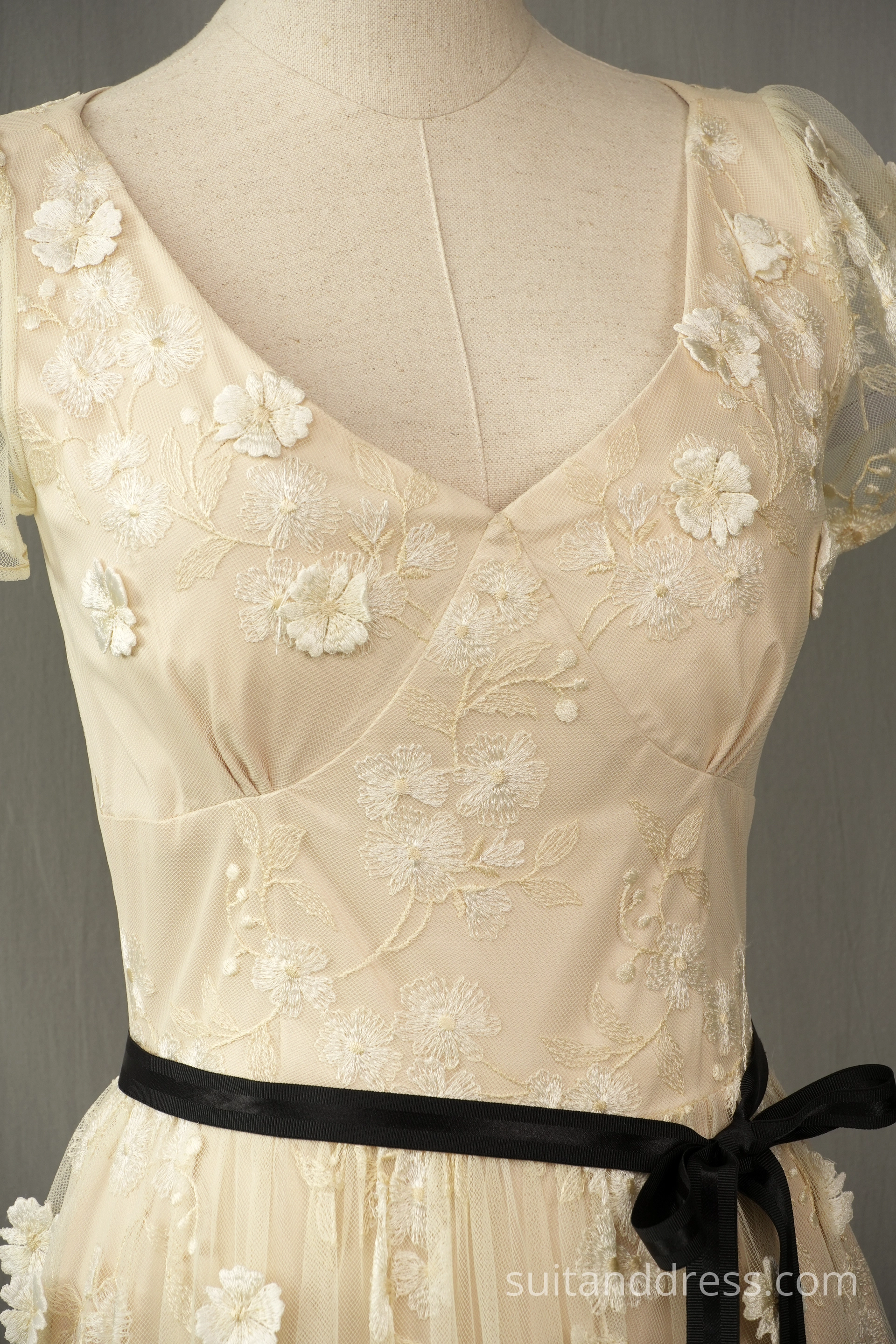 1930s style evening dress bridal dress vintage weding retro costume rental for films in Riga Latvia