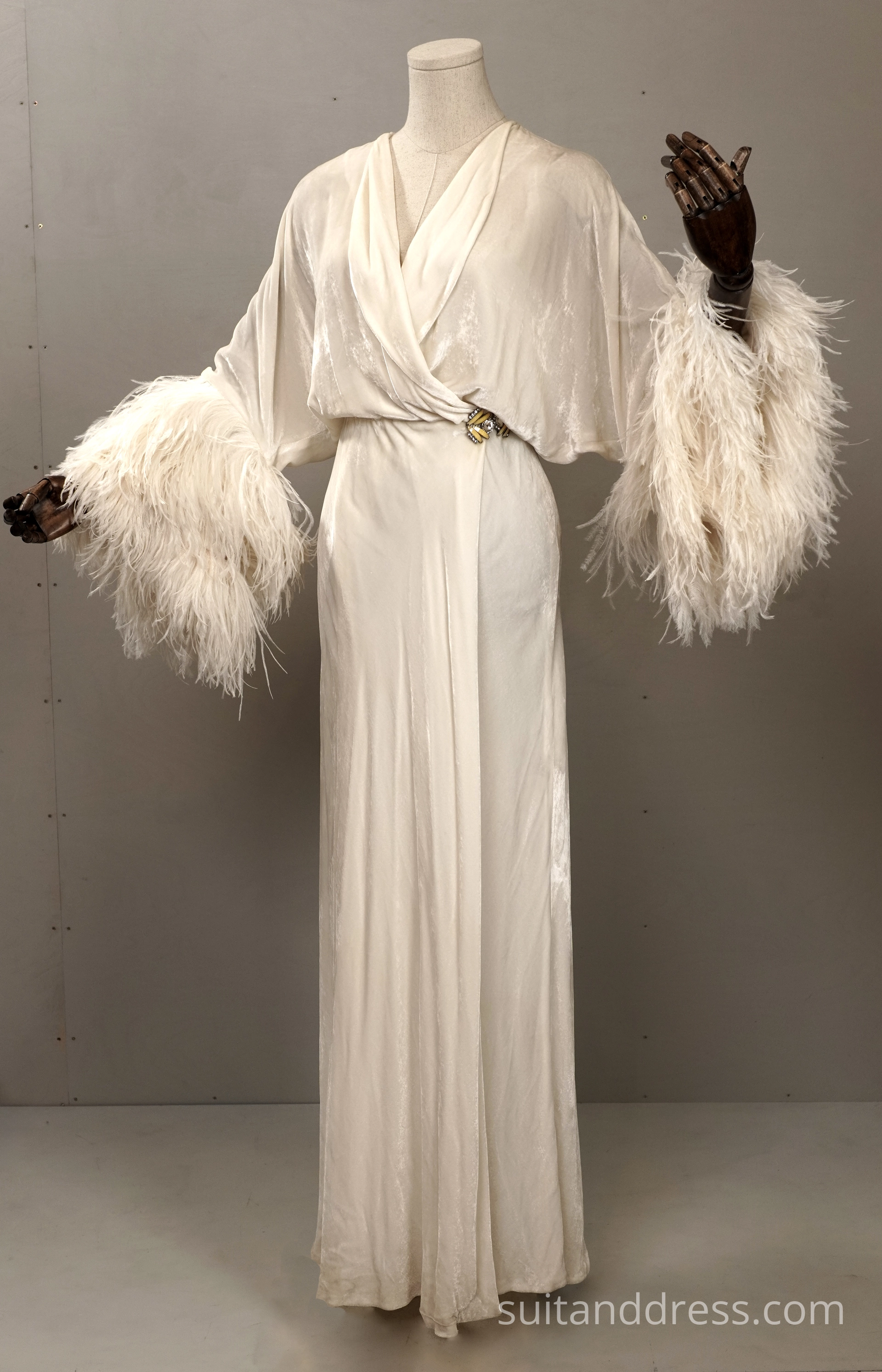 1930s glamorous white velvet feathers dressing gown costume rental
