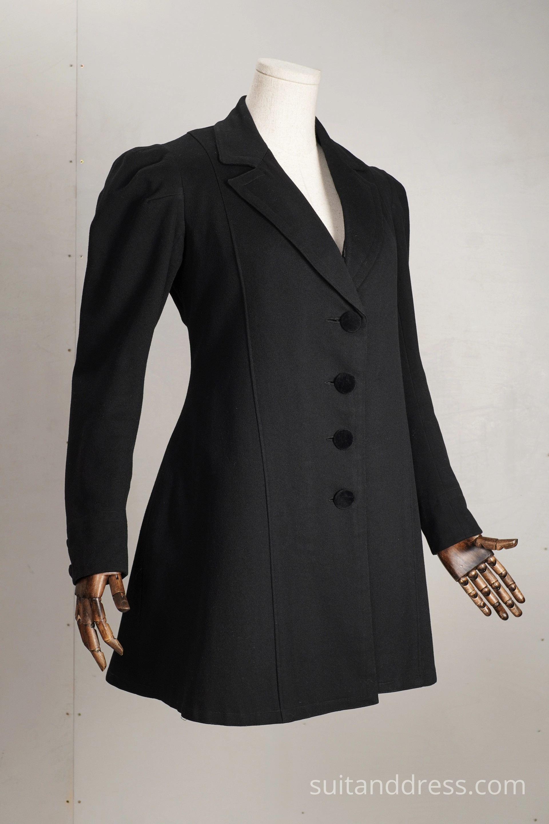 Victorian Edwardian ladies valking jacket