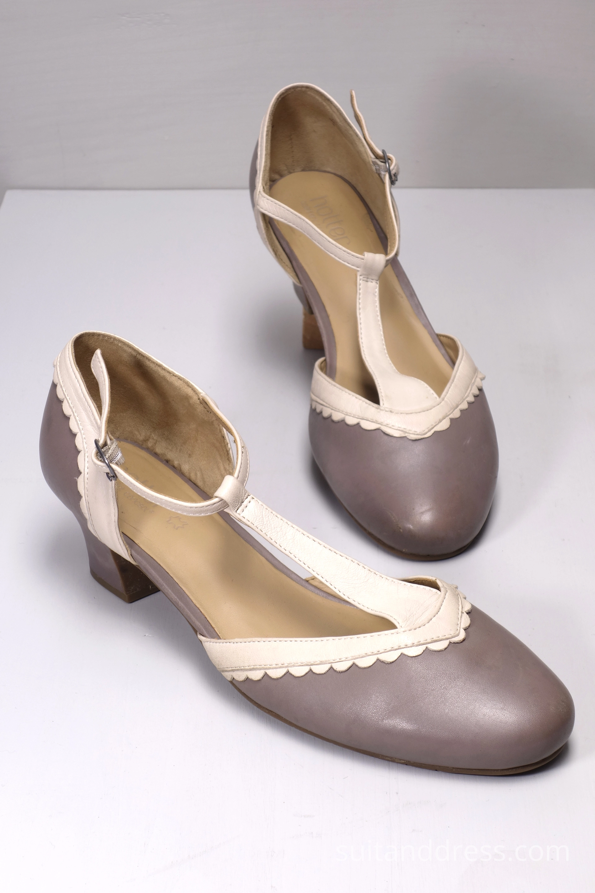 1920 style shoes for rent 