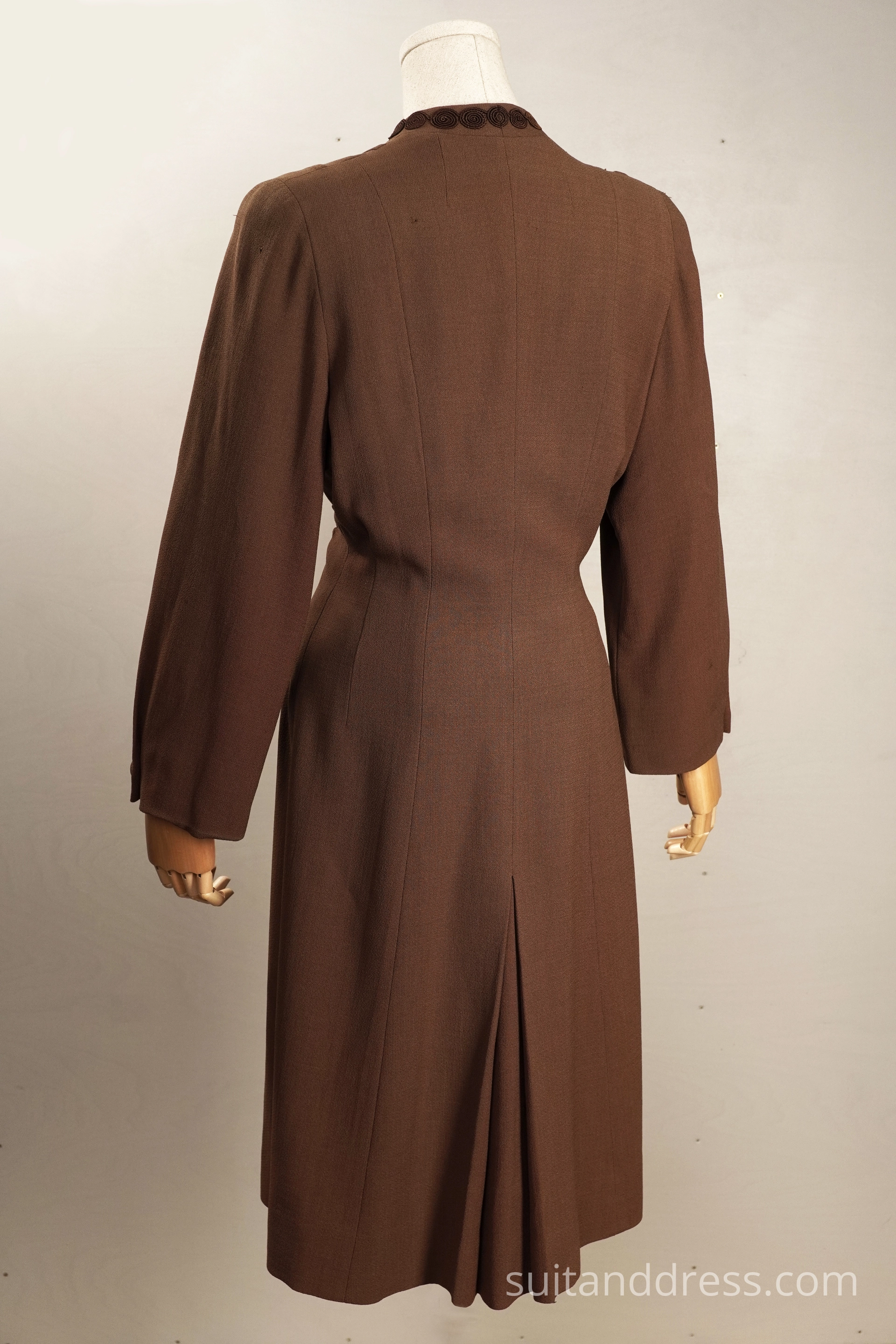 1930s ladies wool crepe coat for rent