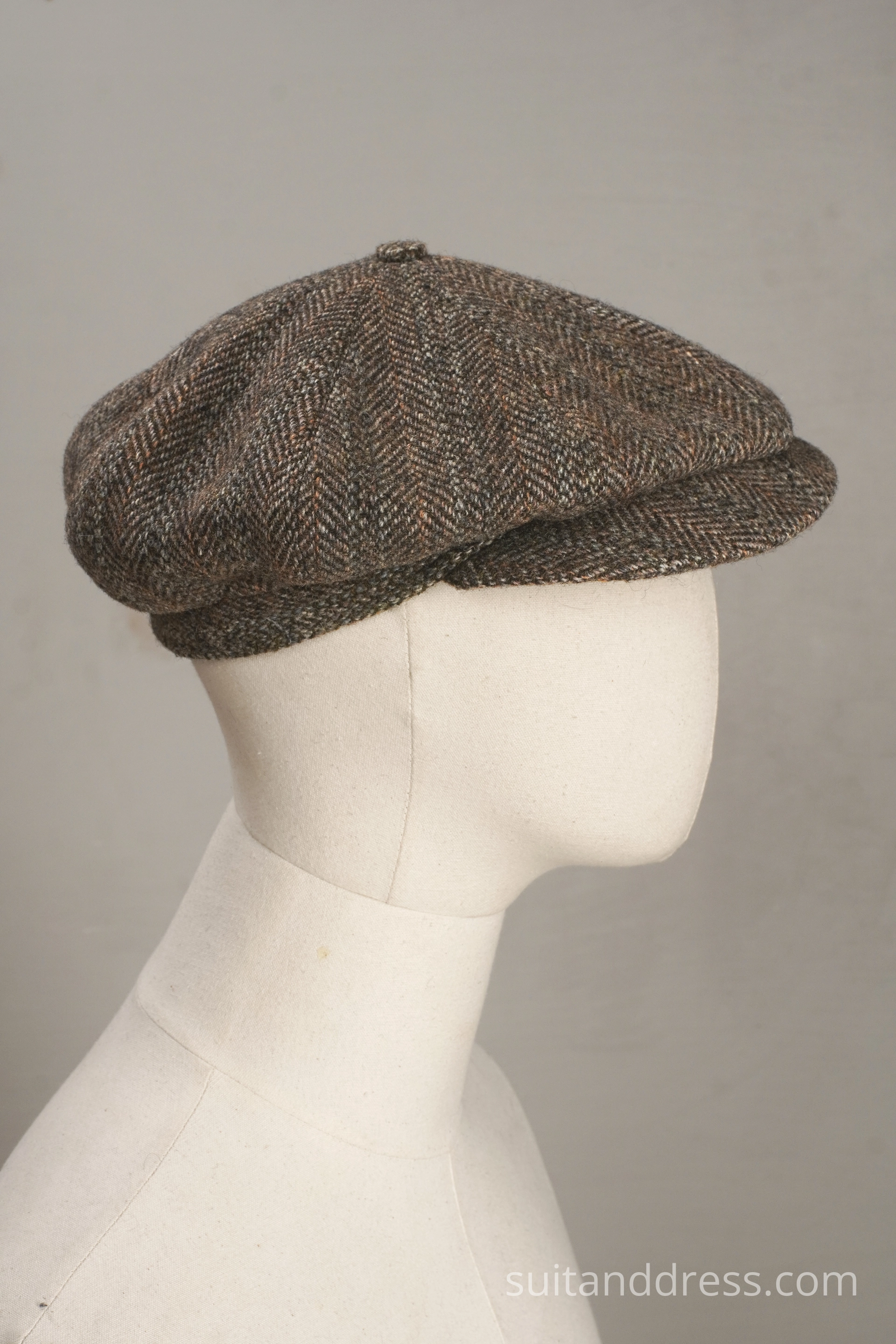 News boy cap in herrigbone tweed baker boy cap 1930s
