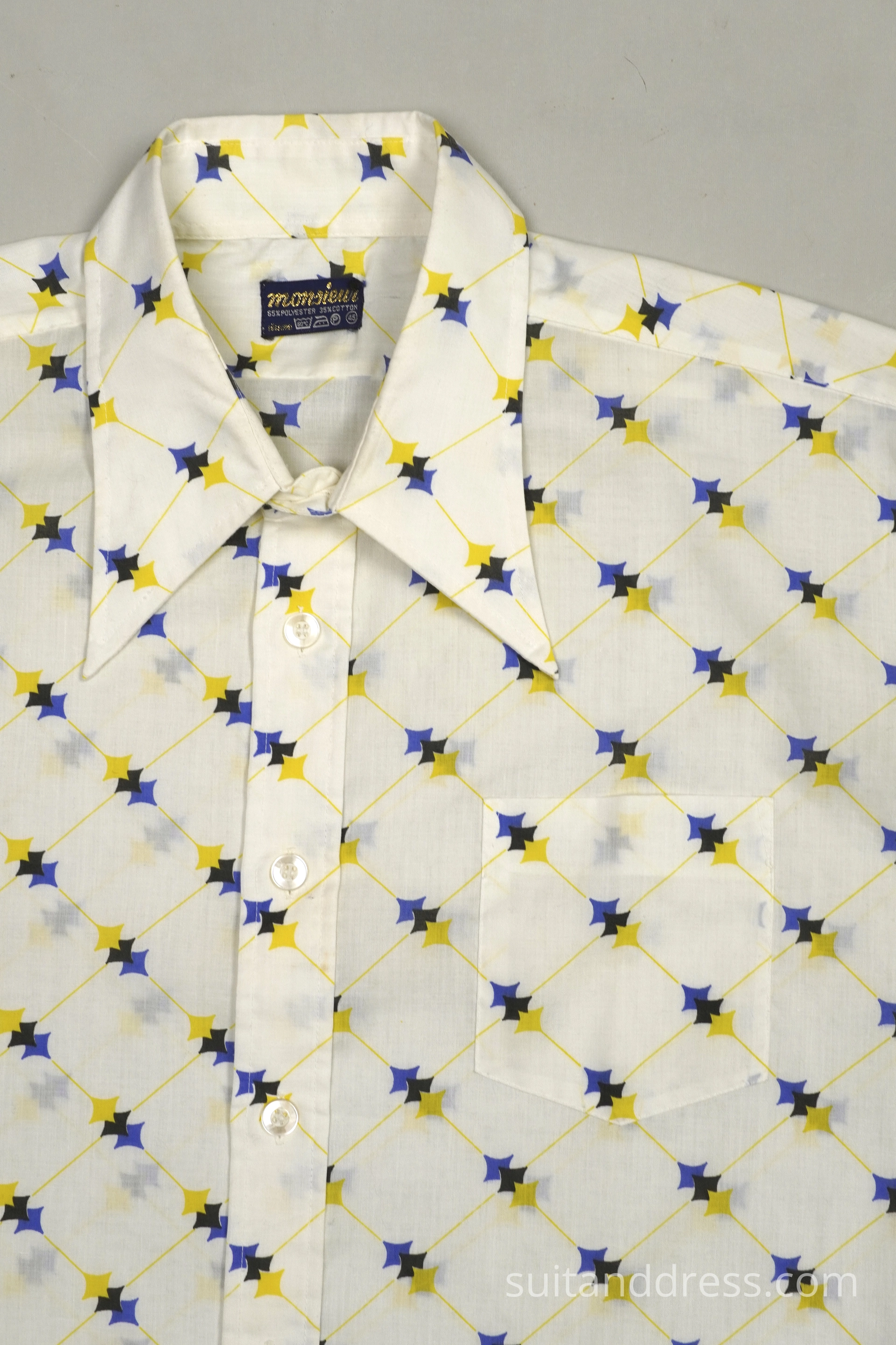 1970s short sleeves shirt costume rent 