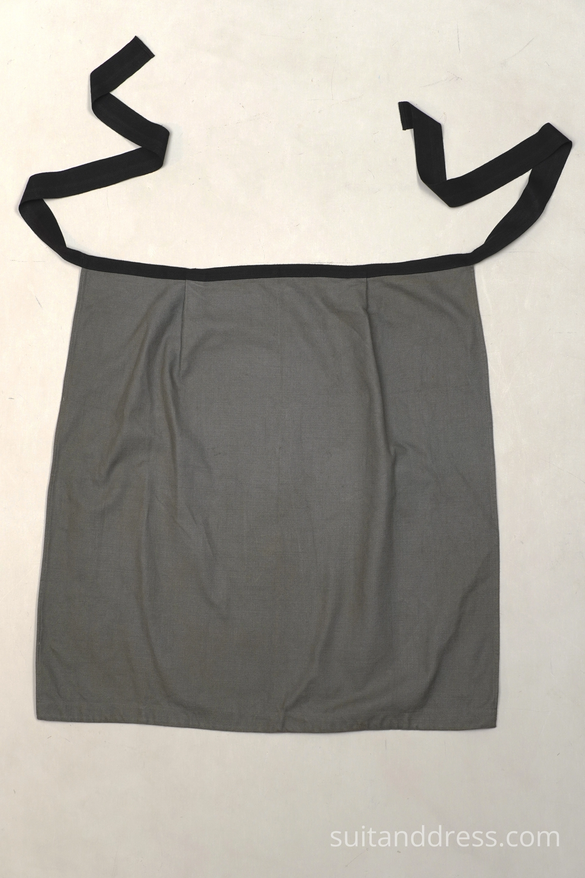 Vintage style linen apron for rent 