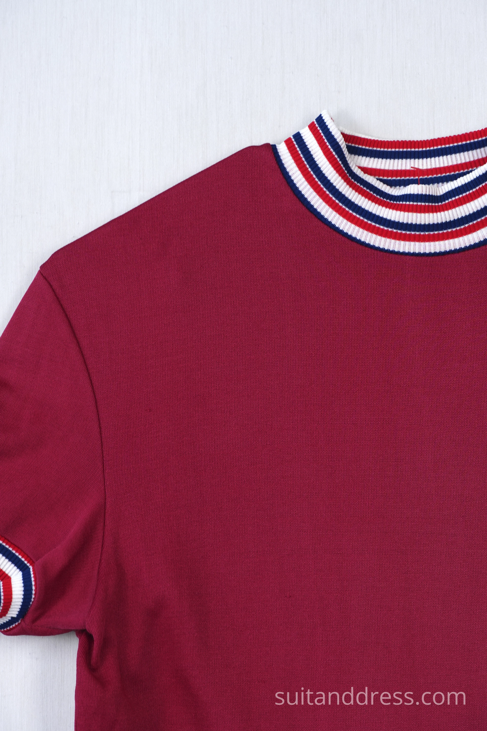 1960. 1970. gadu retro sporta tērps vintage krekliņš sportam vēsturisko tērpu noma Rīgā