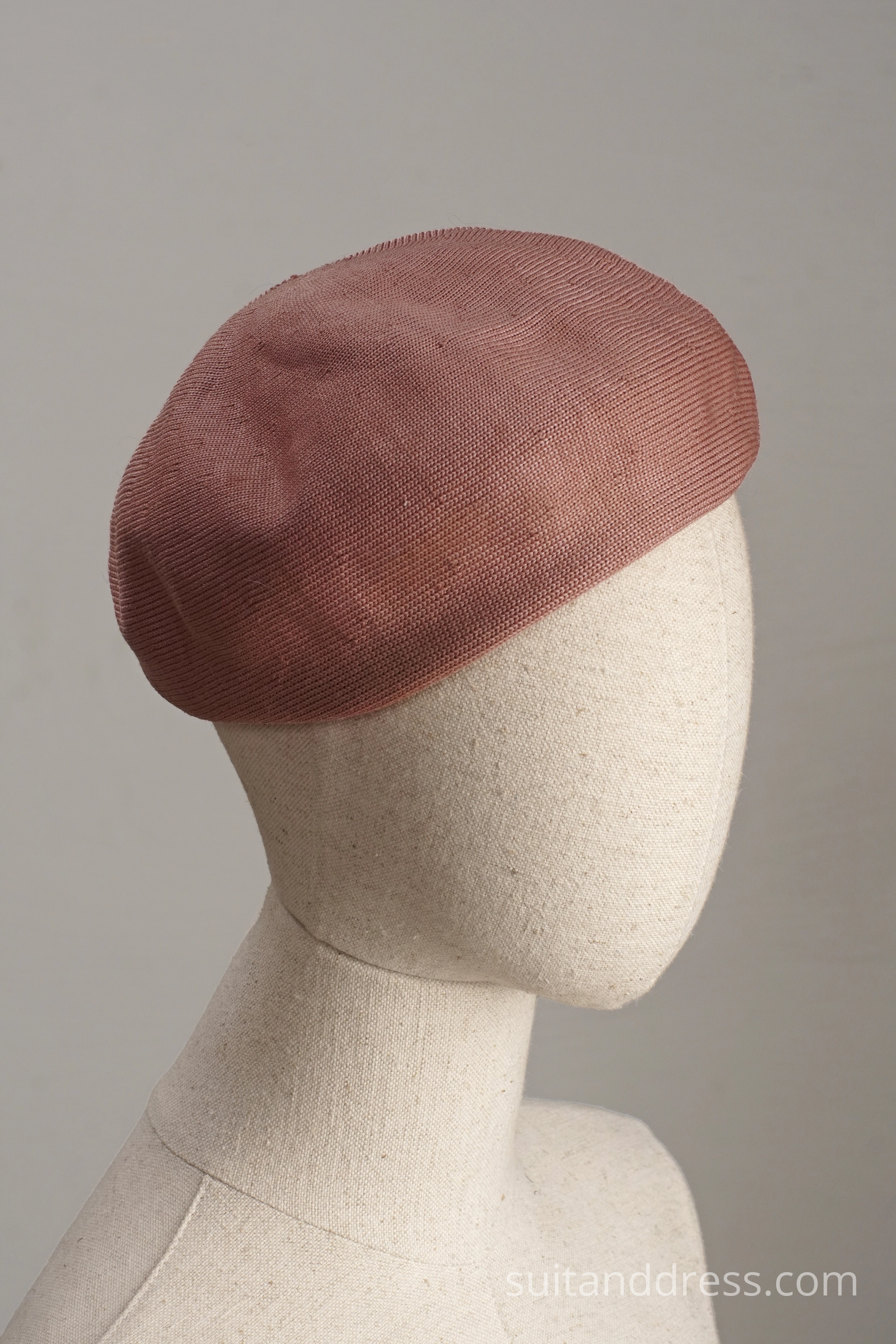 Vintage summer beret in dusty pink