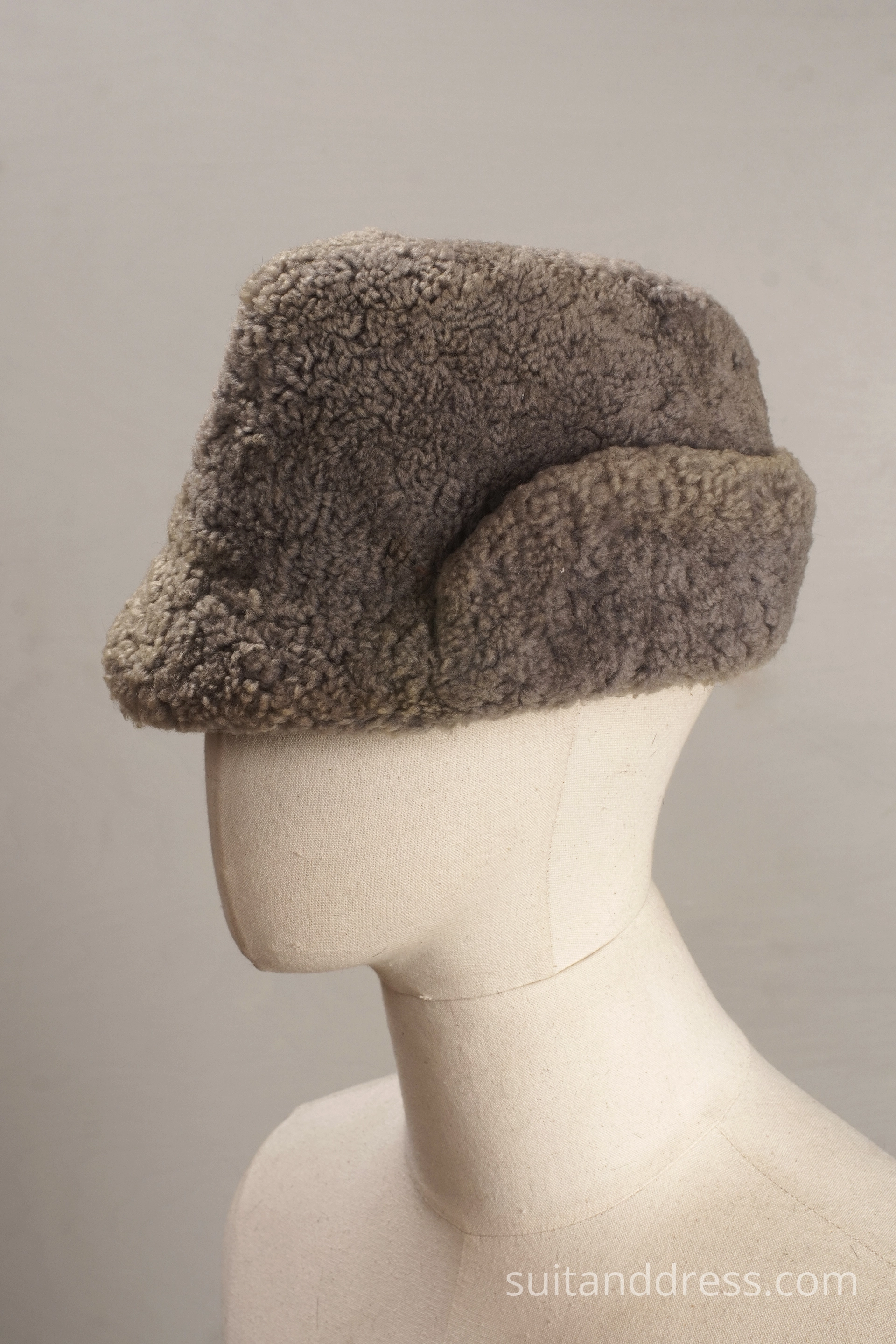 Vintage sheepskin mens hat gray 1970s 1960s cossoch