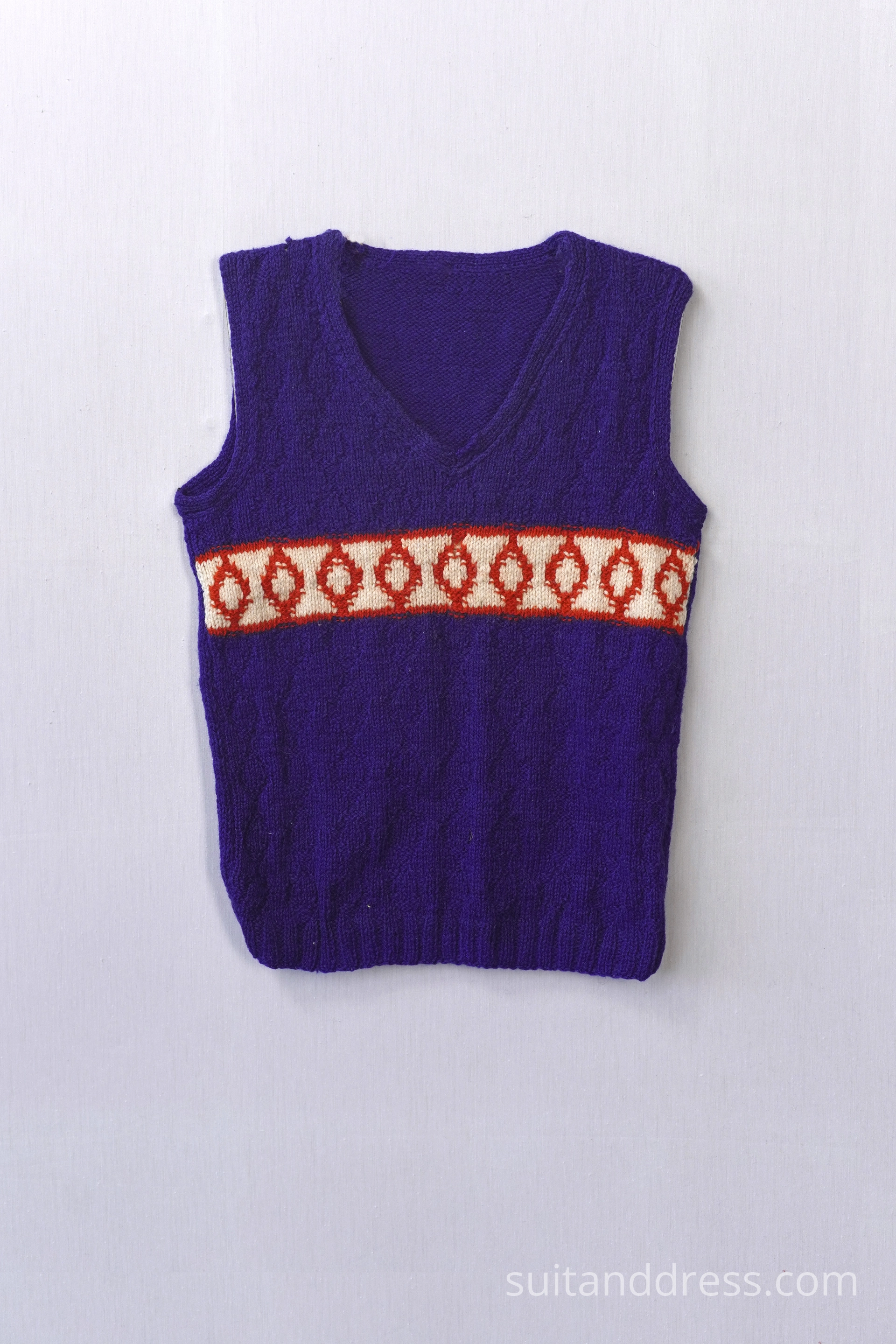 1970. gadu bērnu veste adīta vestīte zēnam vintage kostīmu noma Rīga
