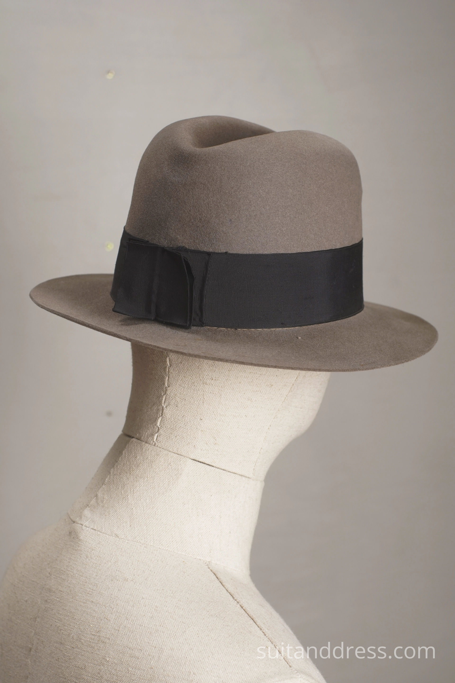 1930 fedora in taupe vintage hat for gentelman Great Getsby style