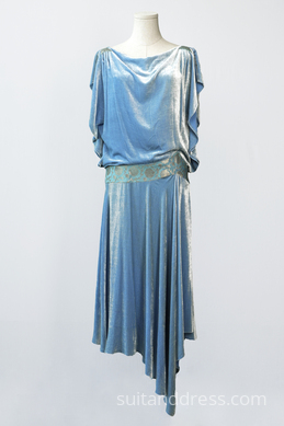 Kleita K-573 attēls