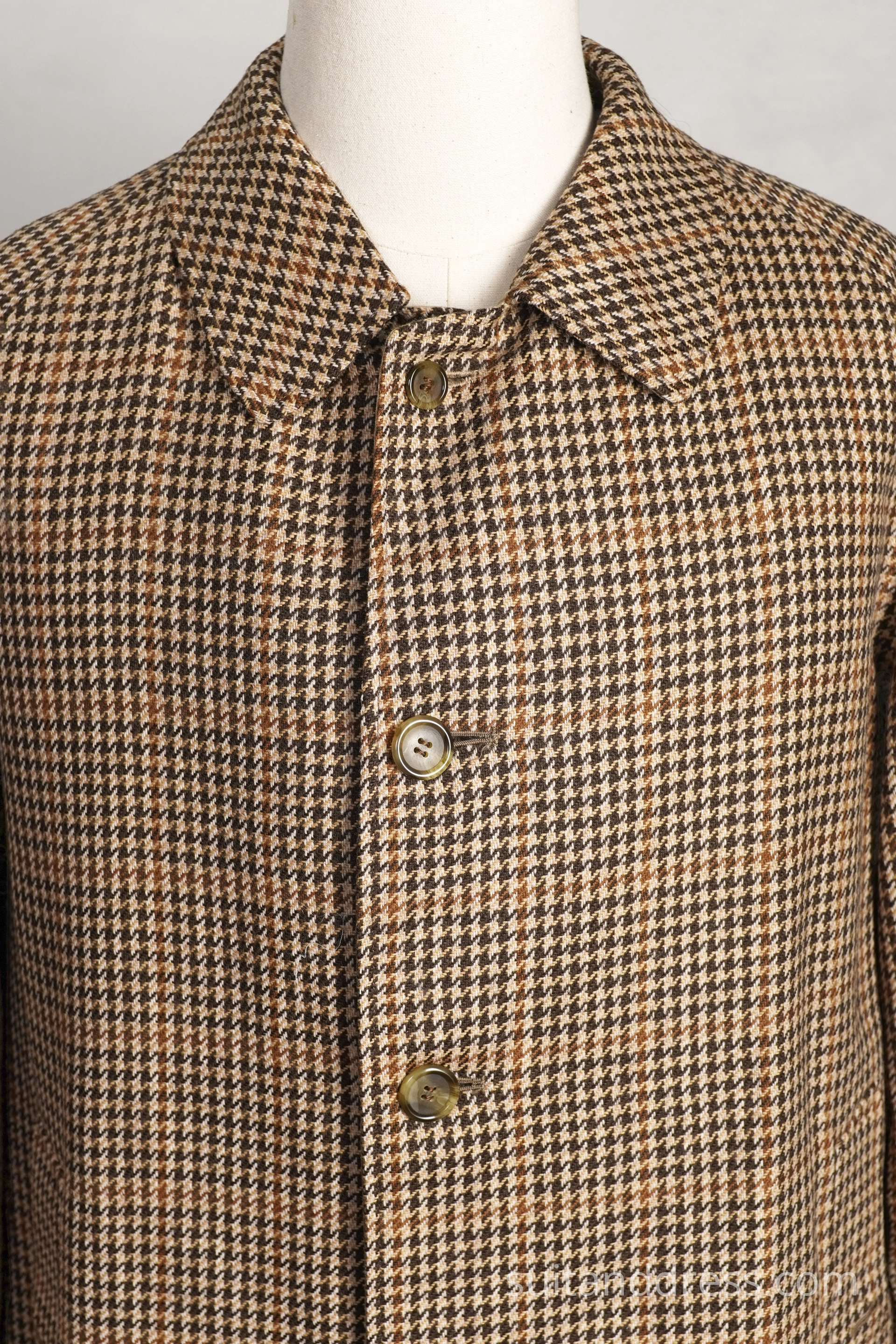 angļu stila mētelis burberry plašķis vintage trencis