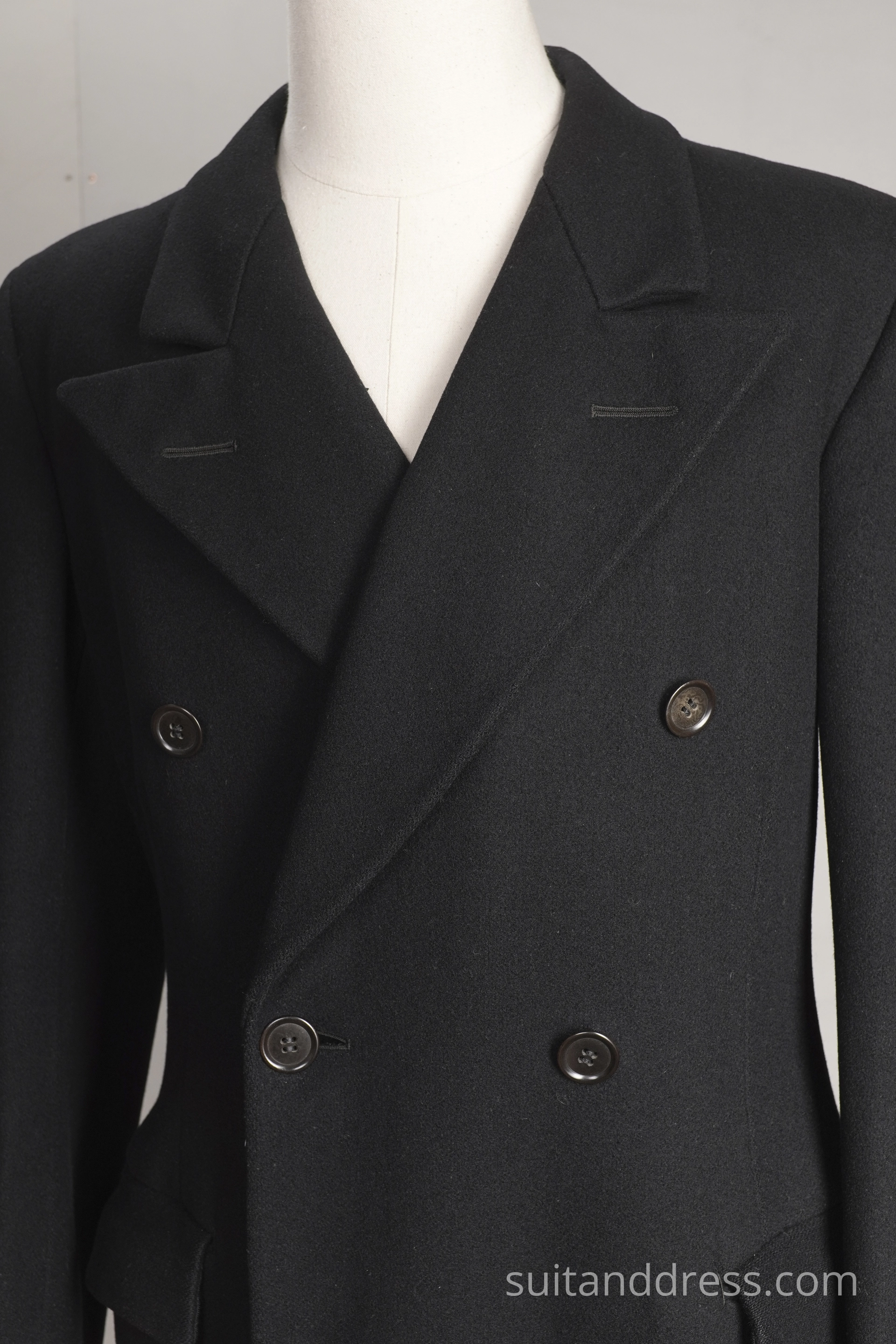 1930s long fitted wool coat gangster style
