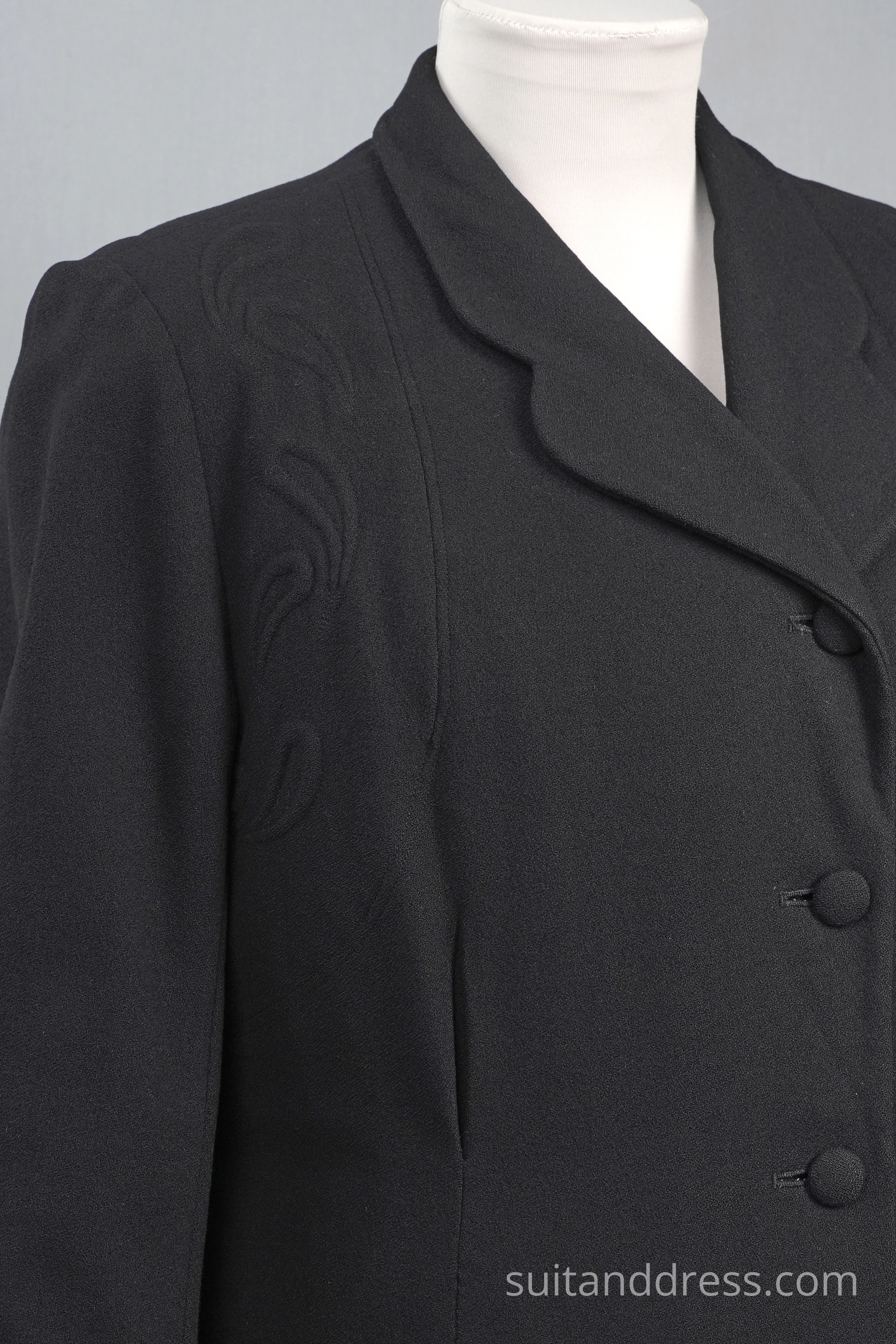 1940s black crepe trapunto ladies coat vintage costume rent Riga Latvia
