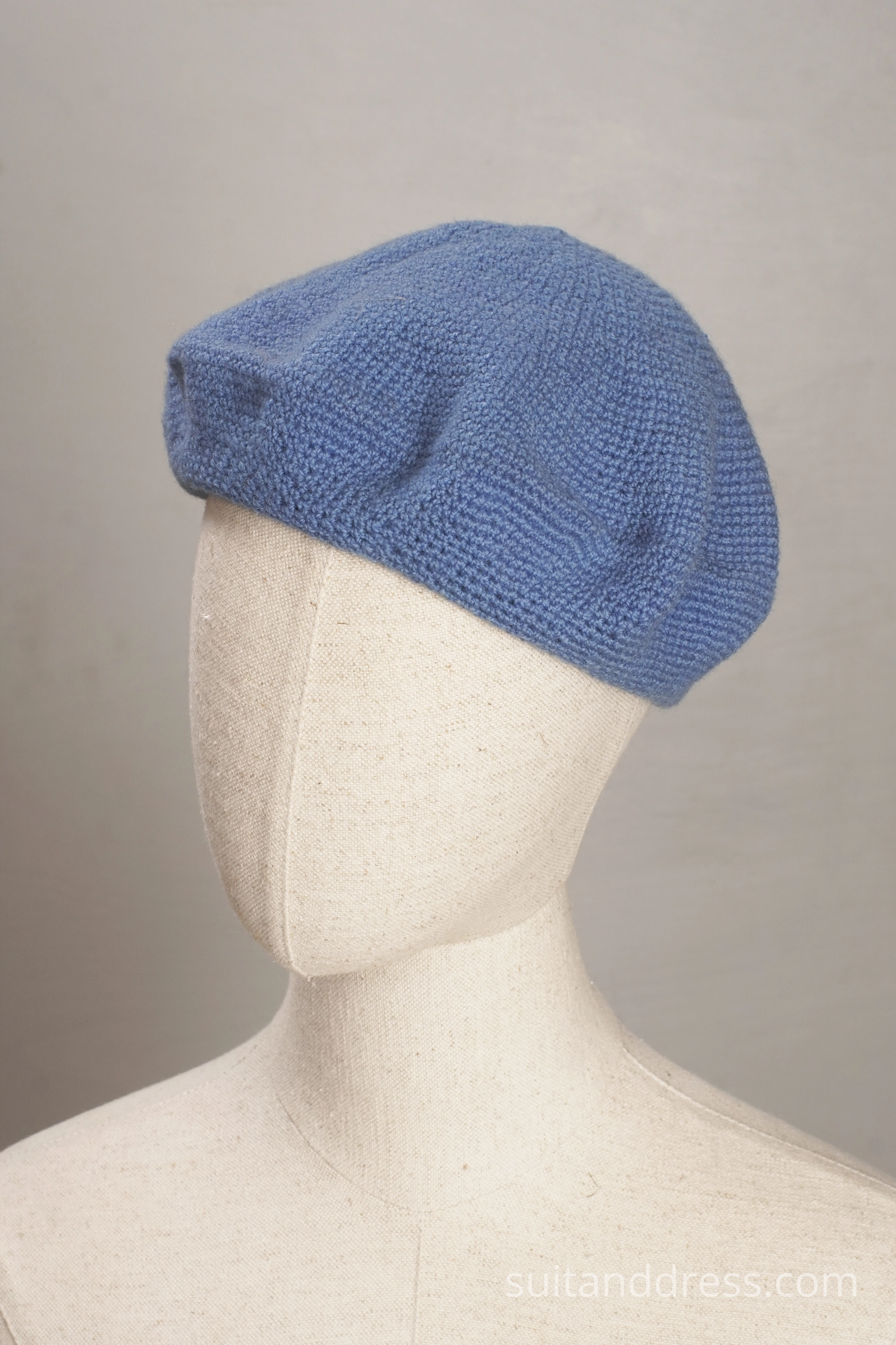 vintage chrochet beret in dusty blue 1940s girls hat fashion