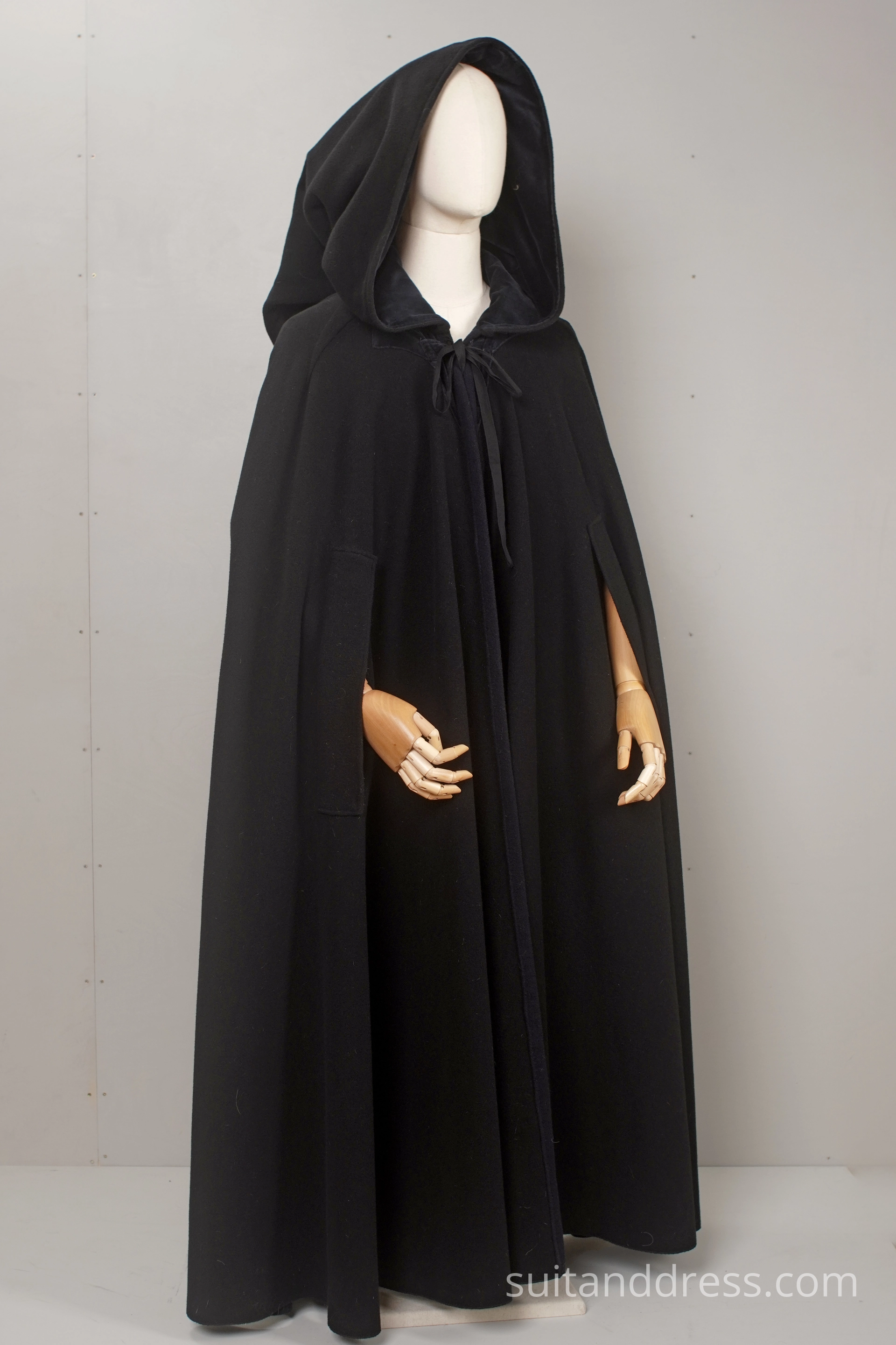 Medieval stile hooded cloak black medieval cape 