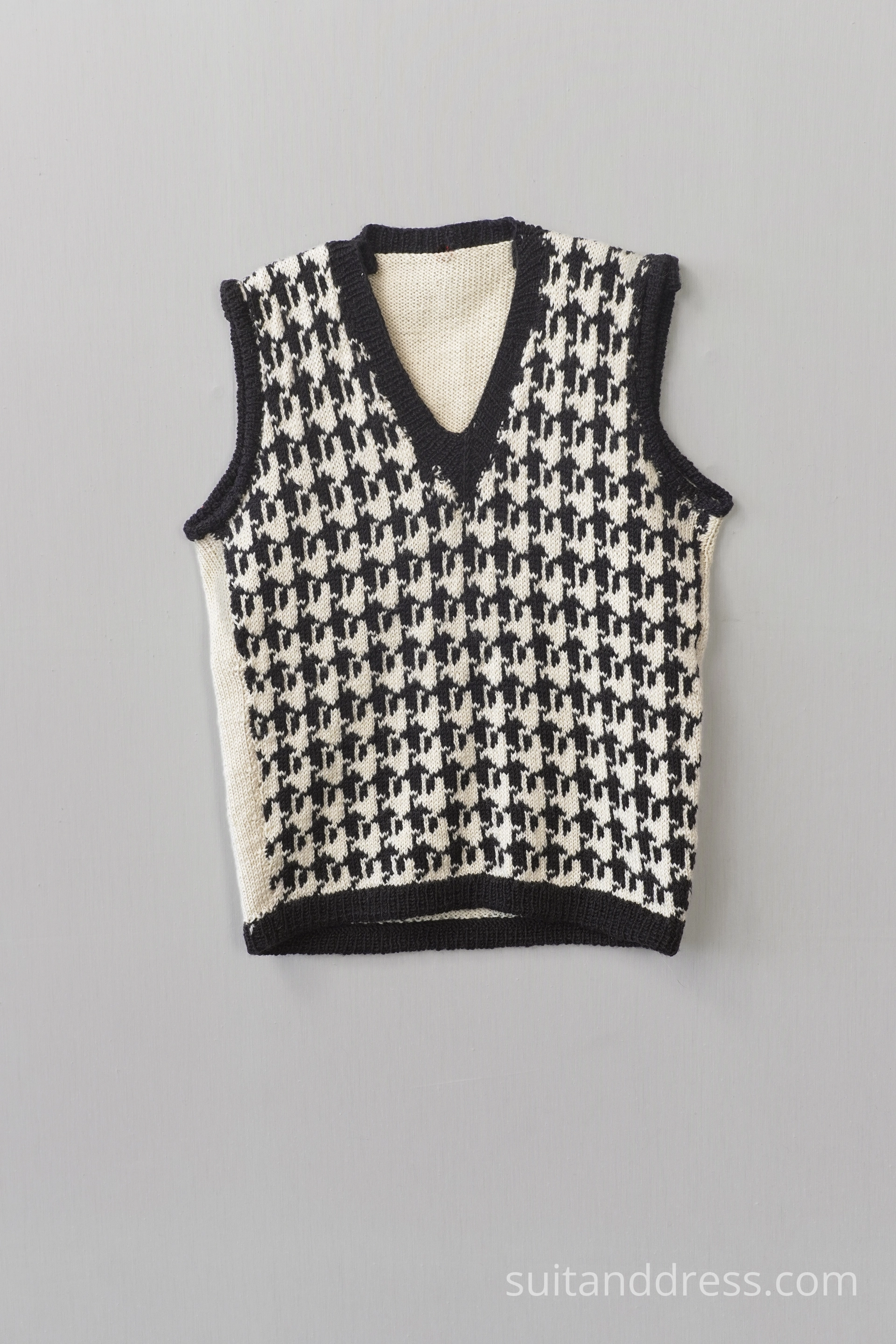 Black white knitted vintage boys vest rent Riga
