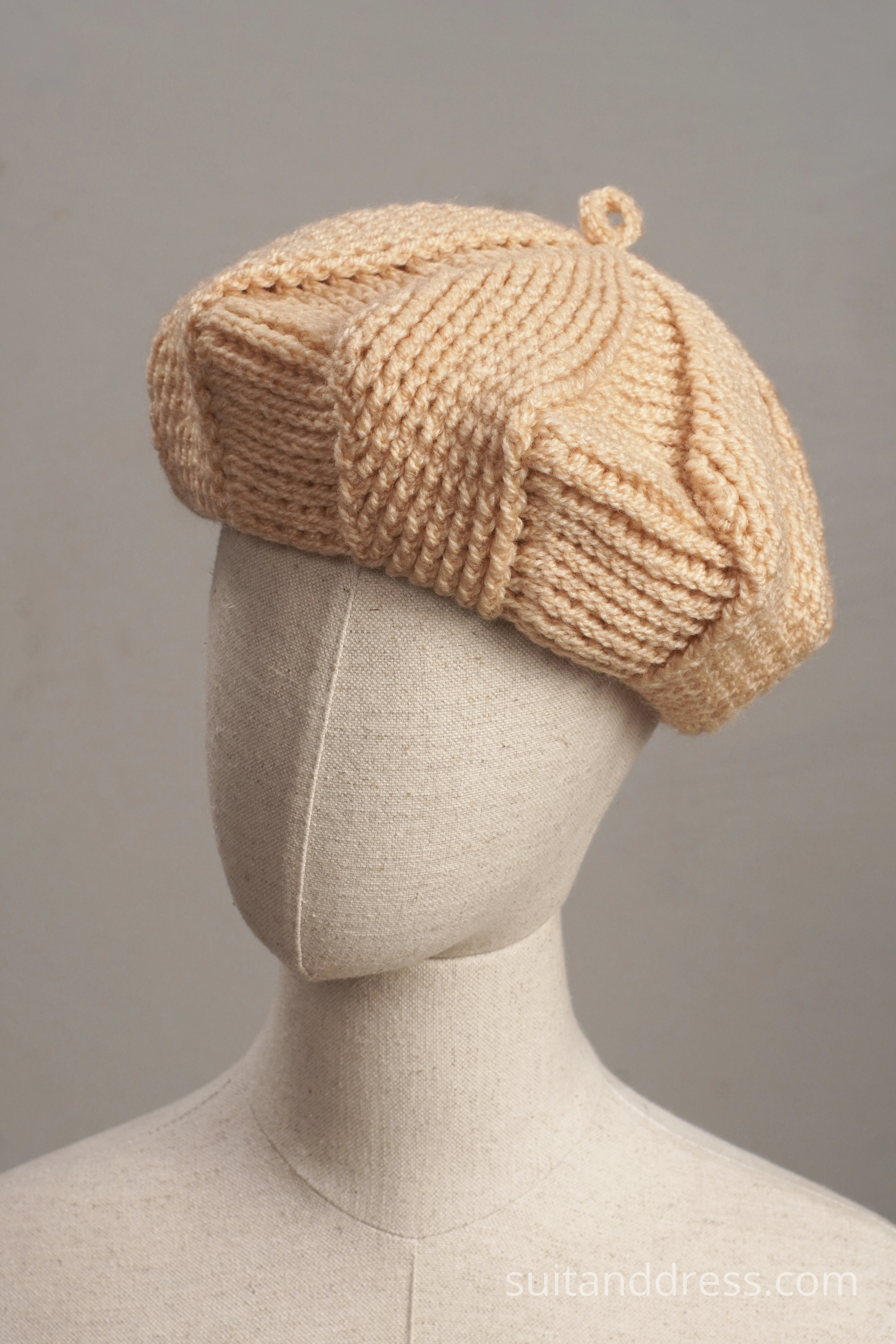 Vintage 1970s hand made wool beret 