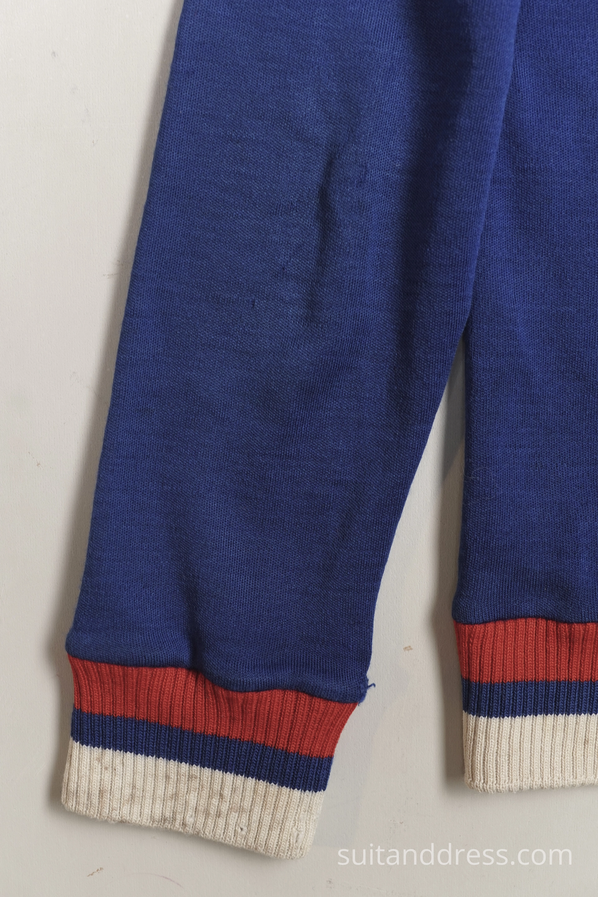 1970s teens tracksuit for rent 