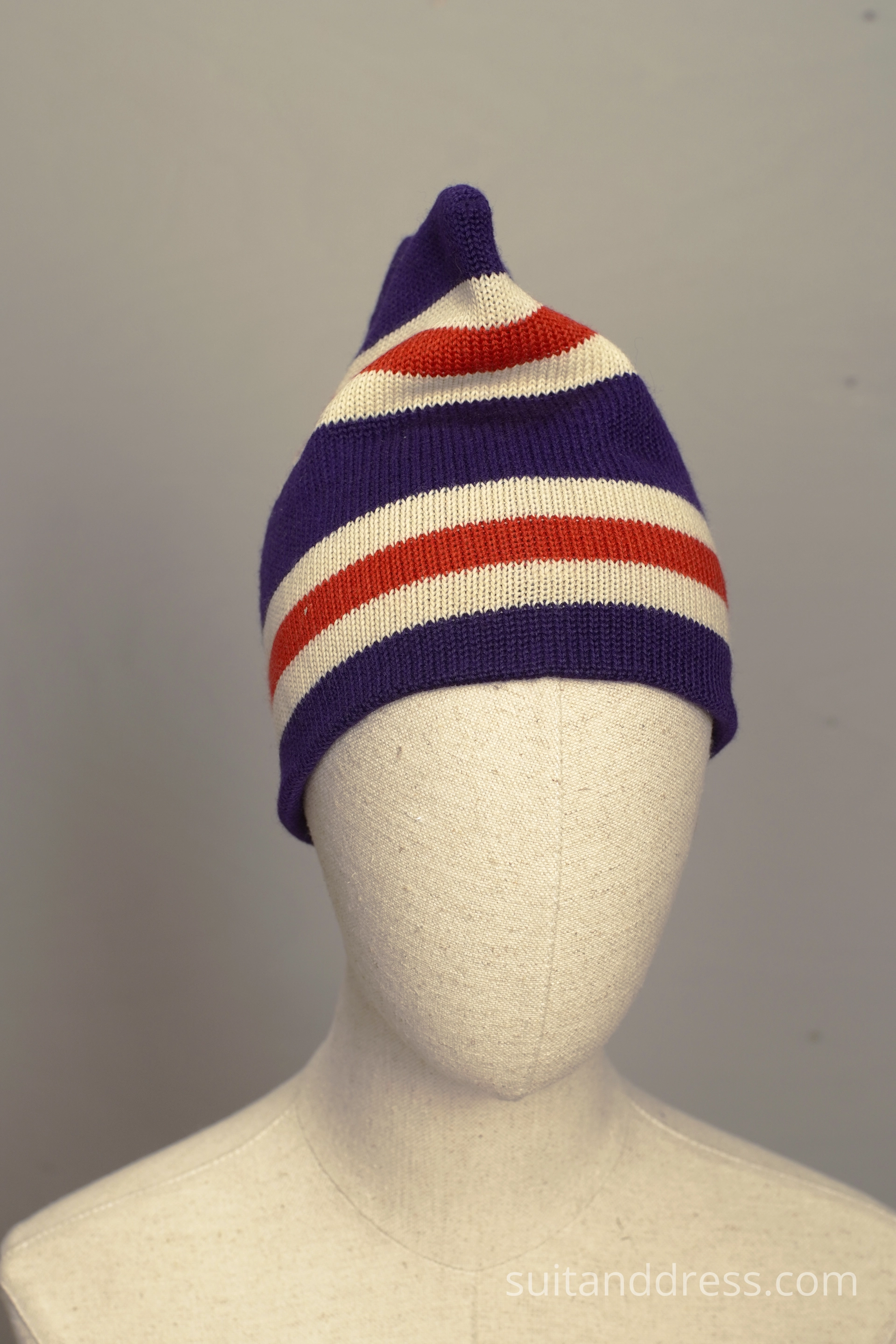 1980s sporty style hat USSR machine knitted winter hat