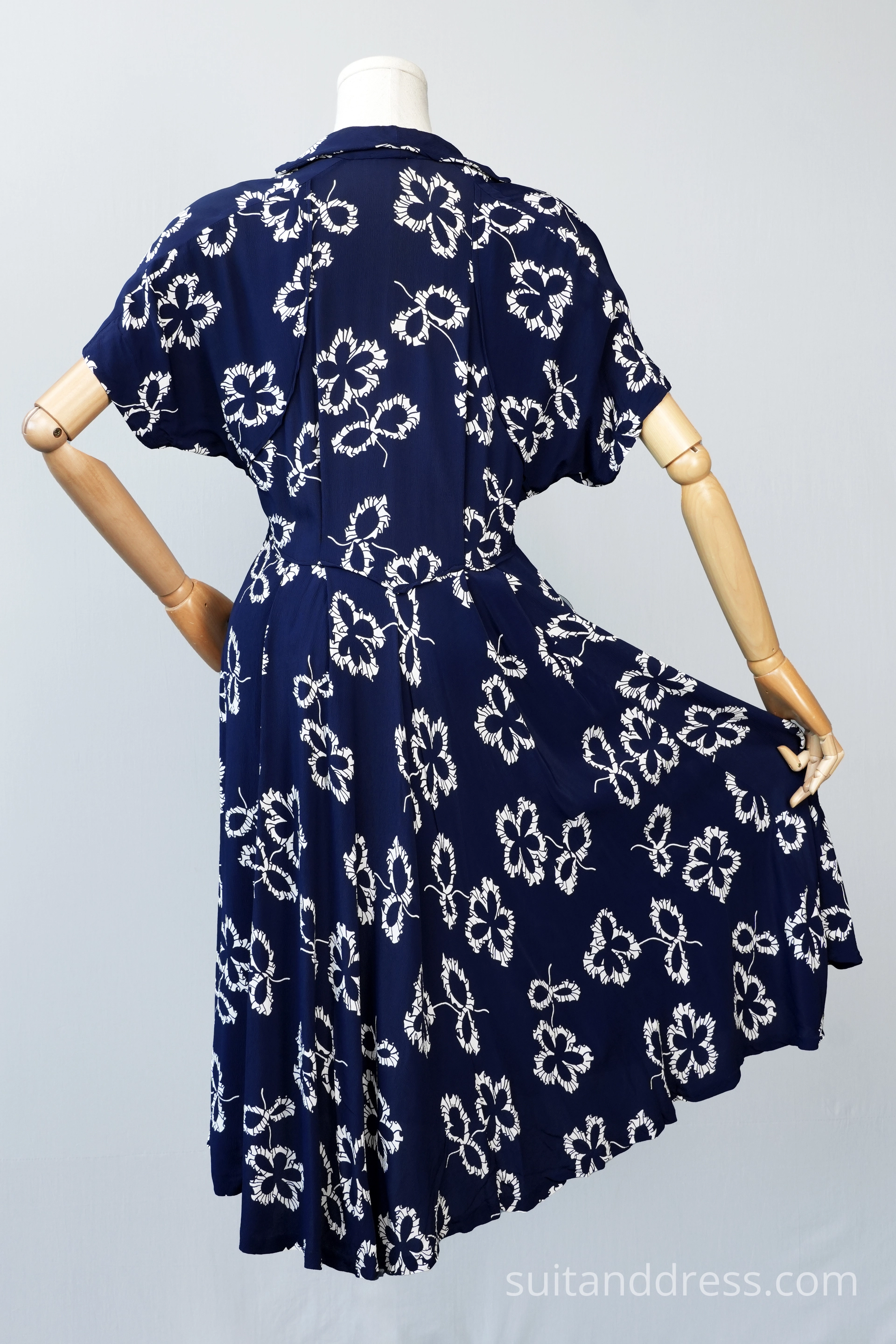 1940s dress floral pattern vintege costume rent hire for films in Riga Latvia period costume 40s
