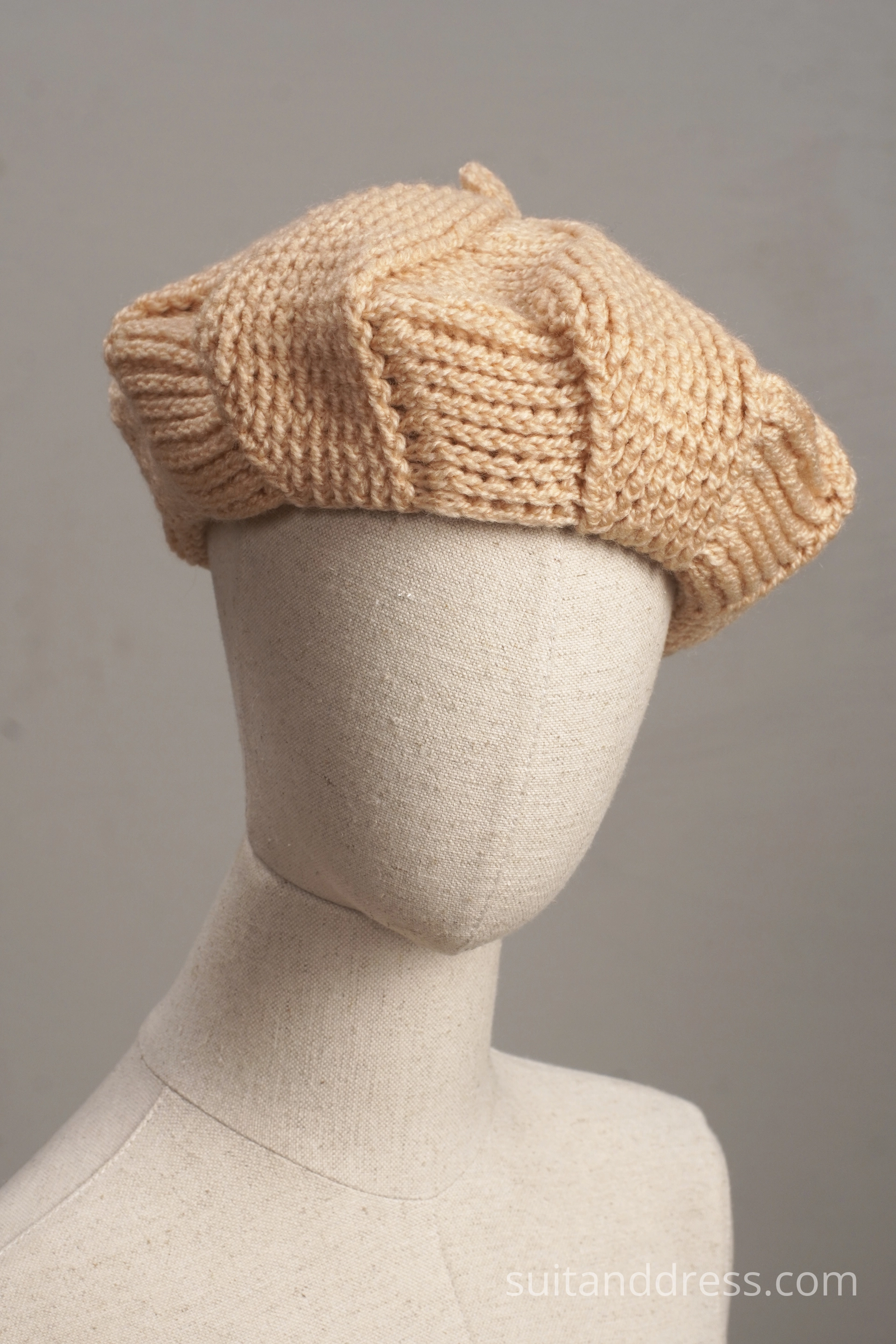 Vintage 1970s hand made wool beret 