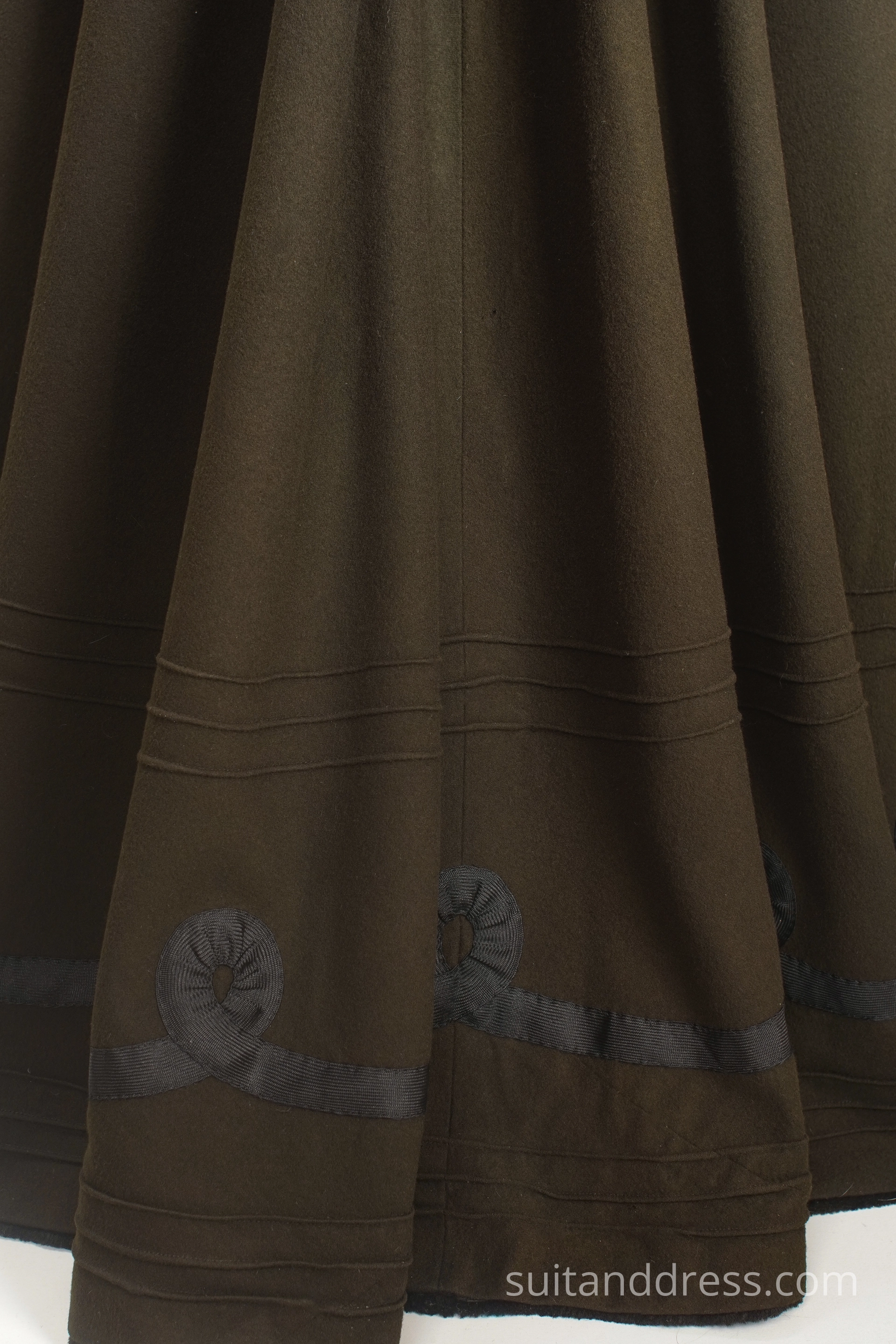 Edvardian skirt ribbon trim 1900s skirt mudy green brown costume rent