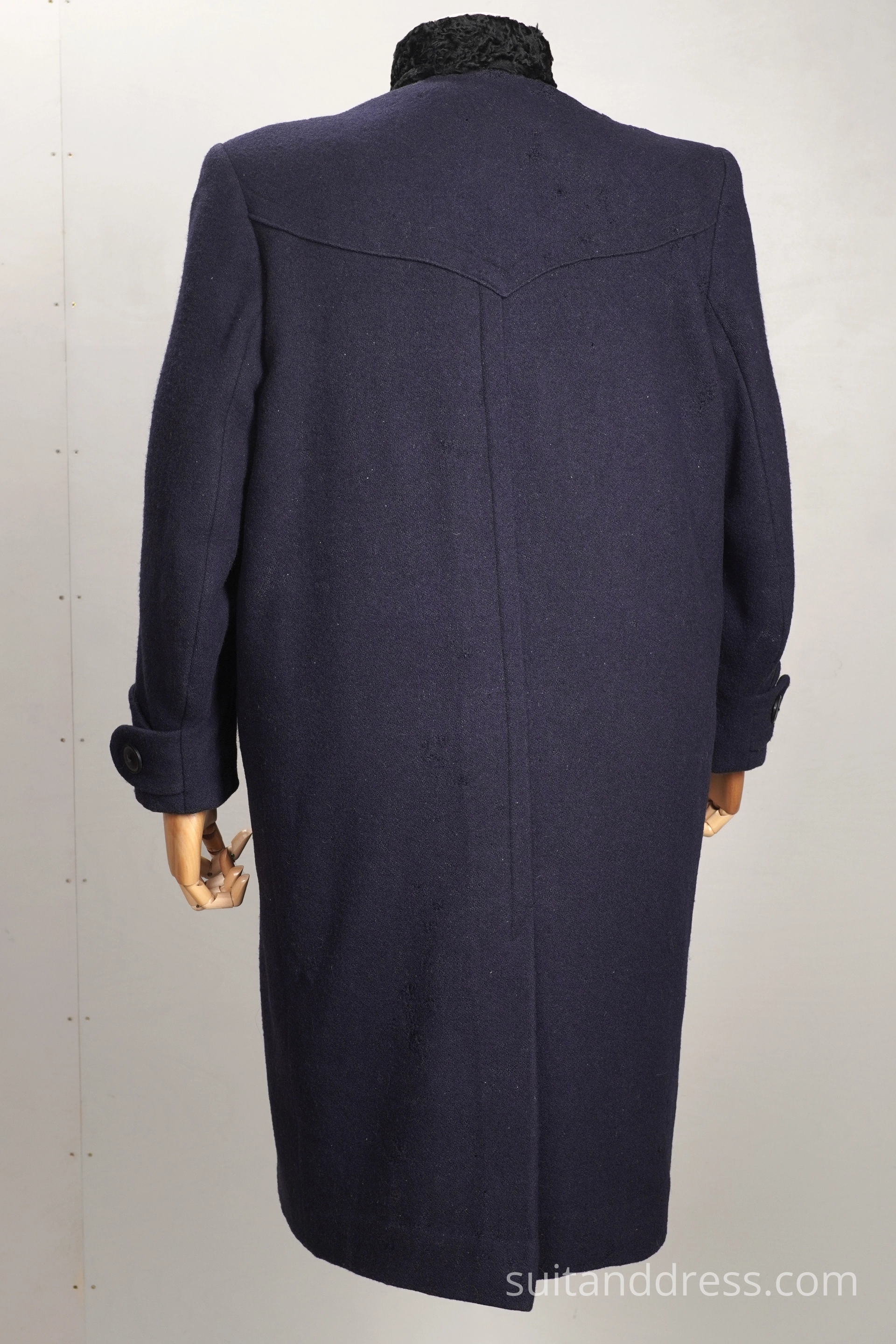 1940s heavy winter coat persian lamb bow