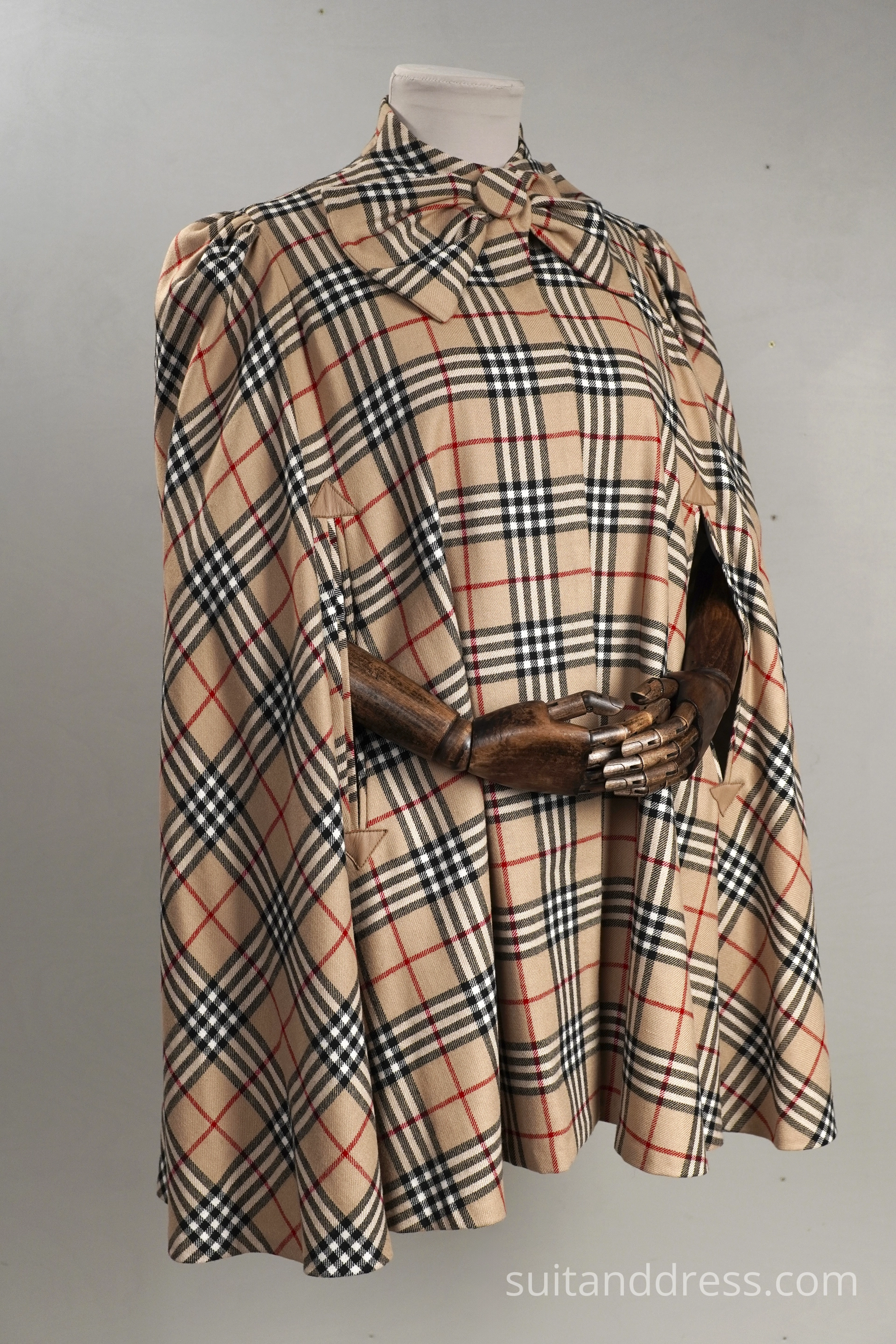 1930s style ladies cape for rent