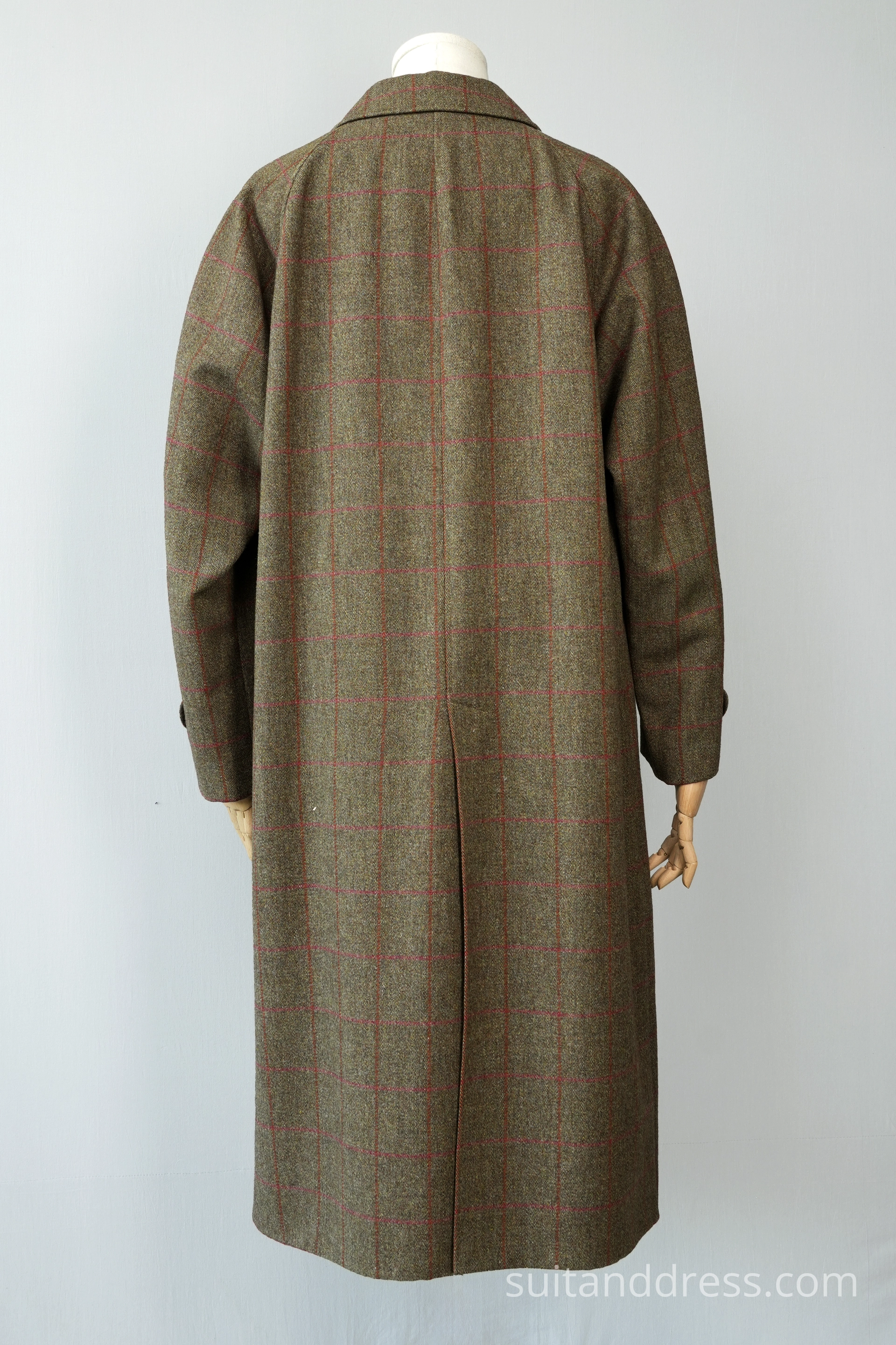 Burberrys autumn raglan tweed overcoat