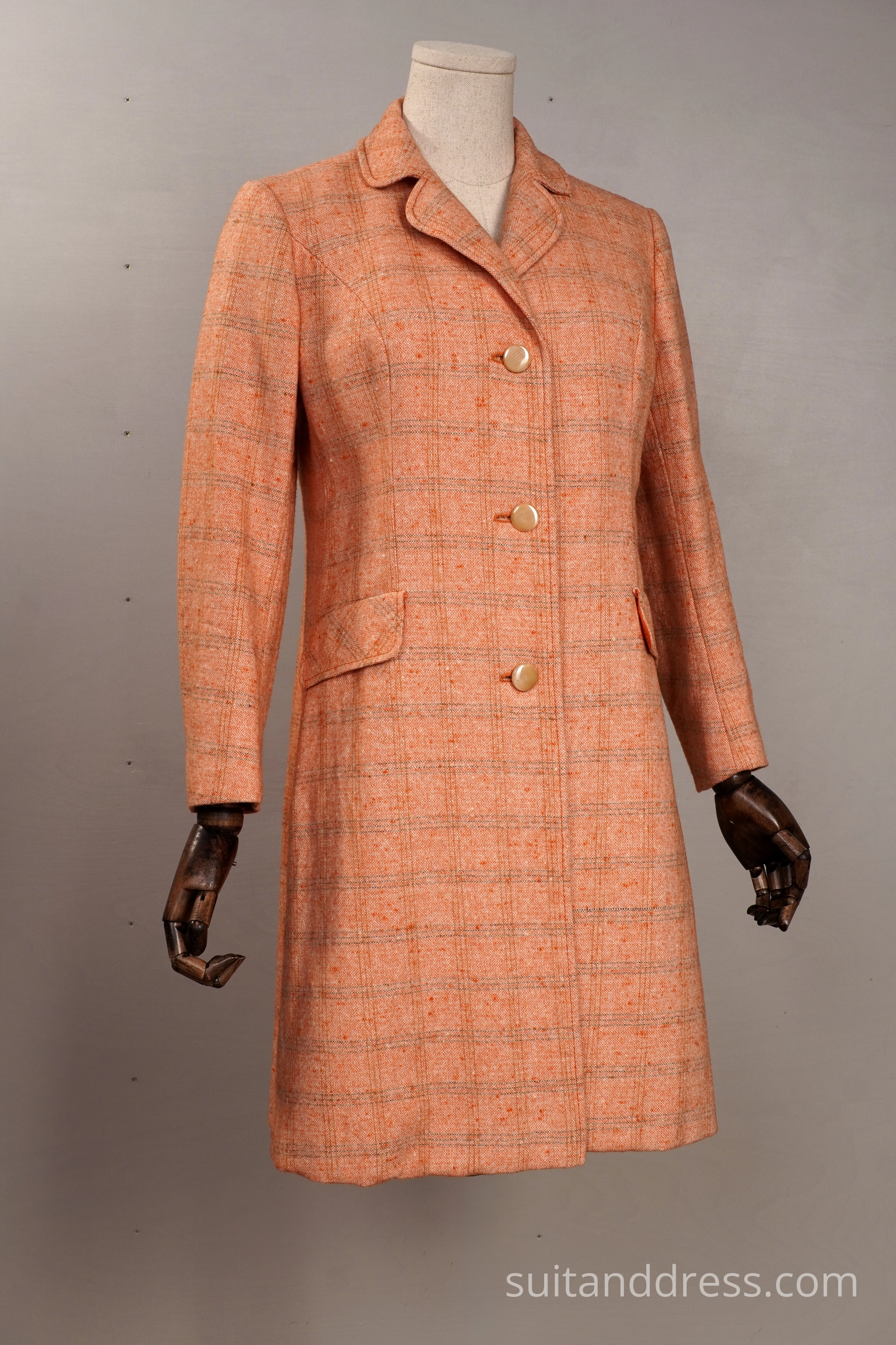 1970s salmon pink coat for rent 