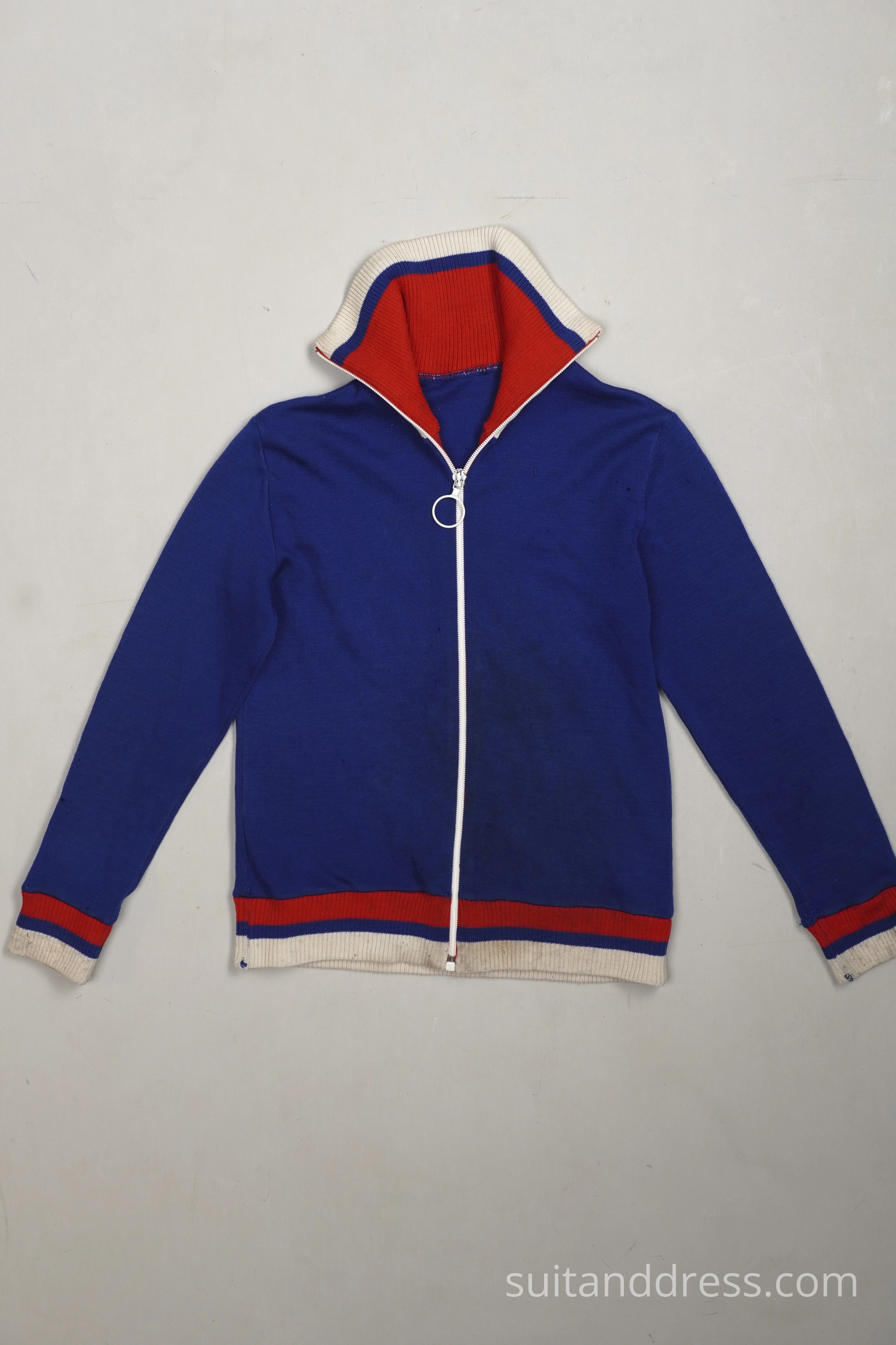 1970s teens tracksuit for rent 