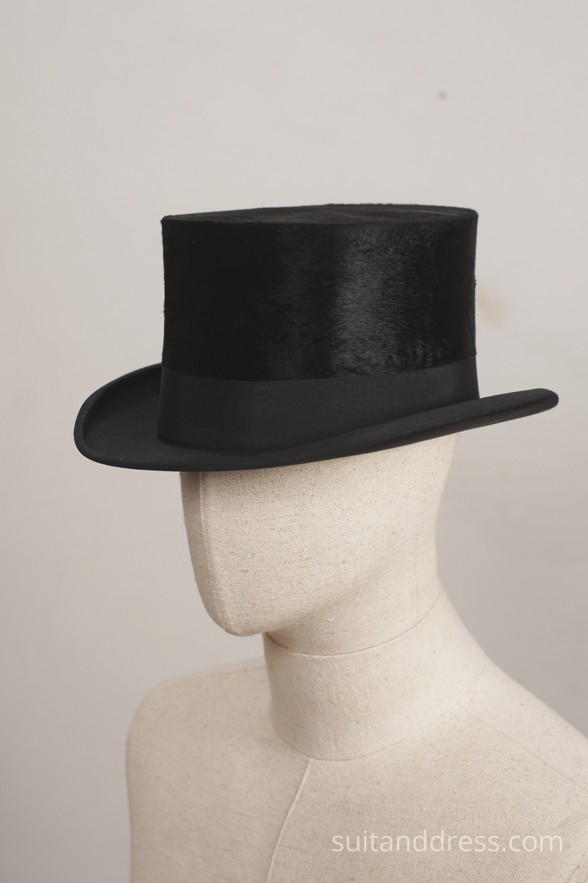 vintage silk plush top hat hight hat black topper for rent