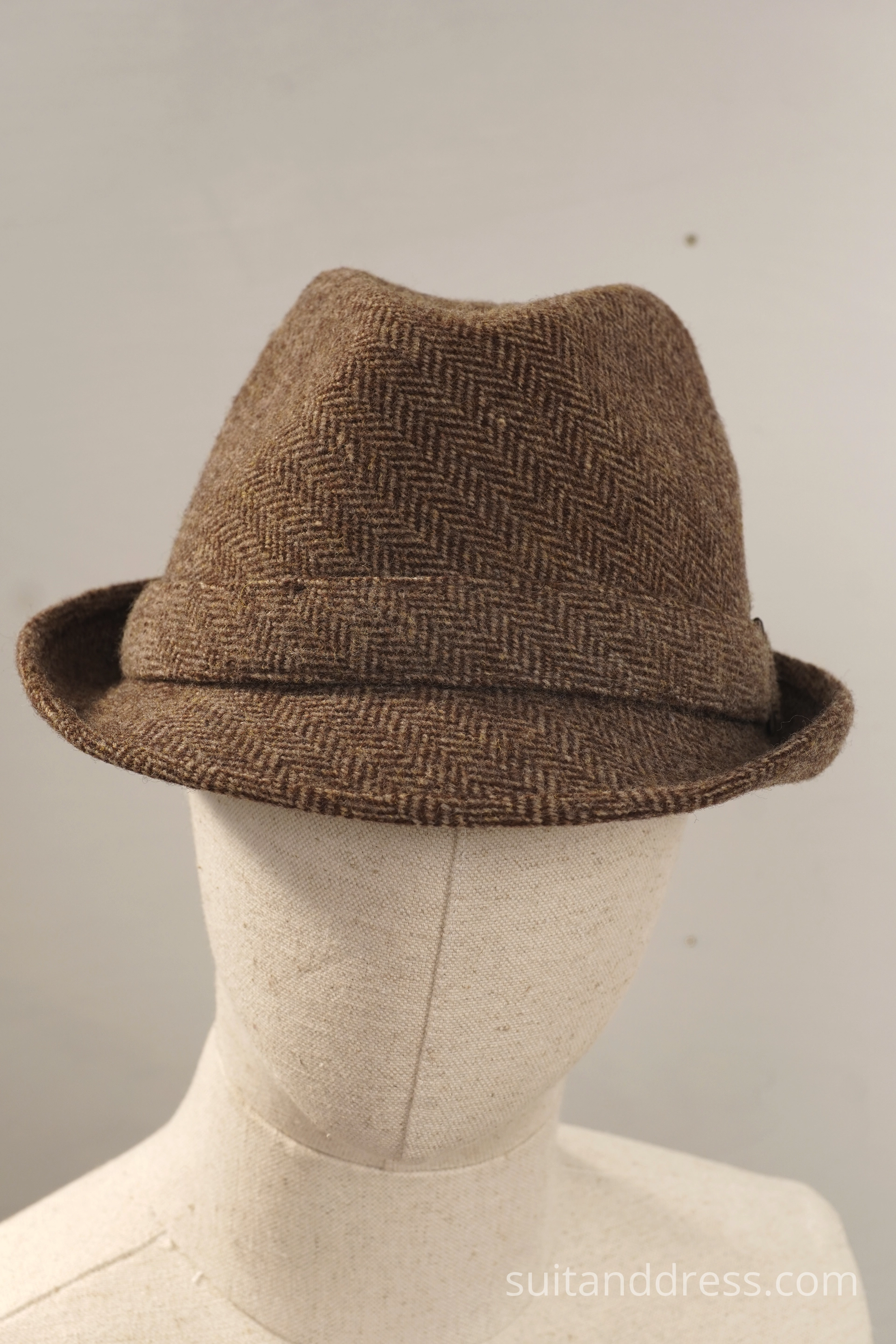 1970s trilby hat for rent 