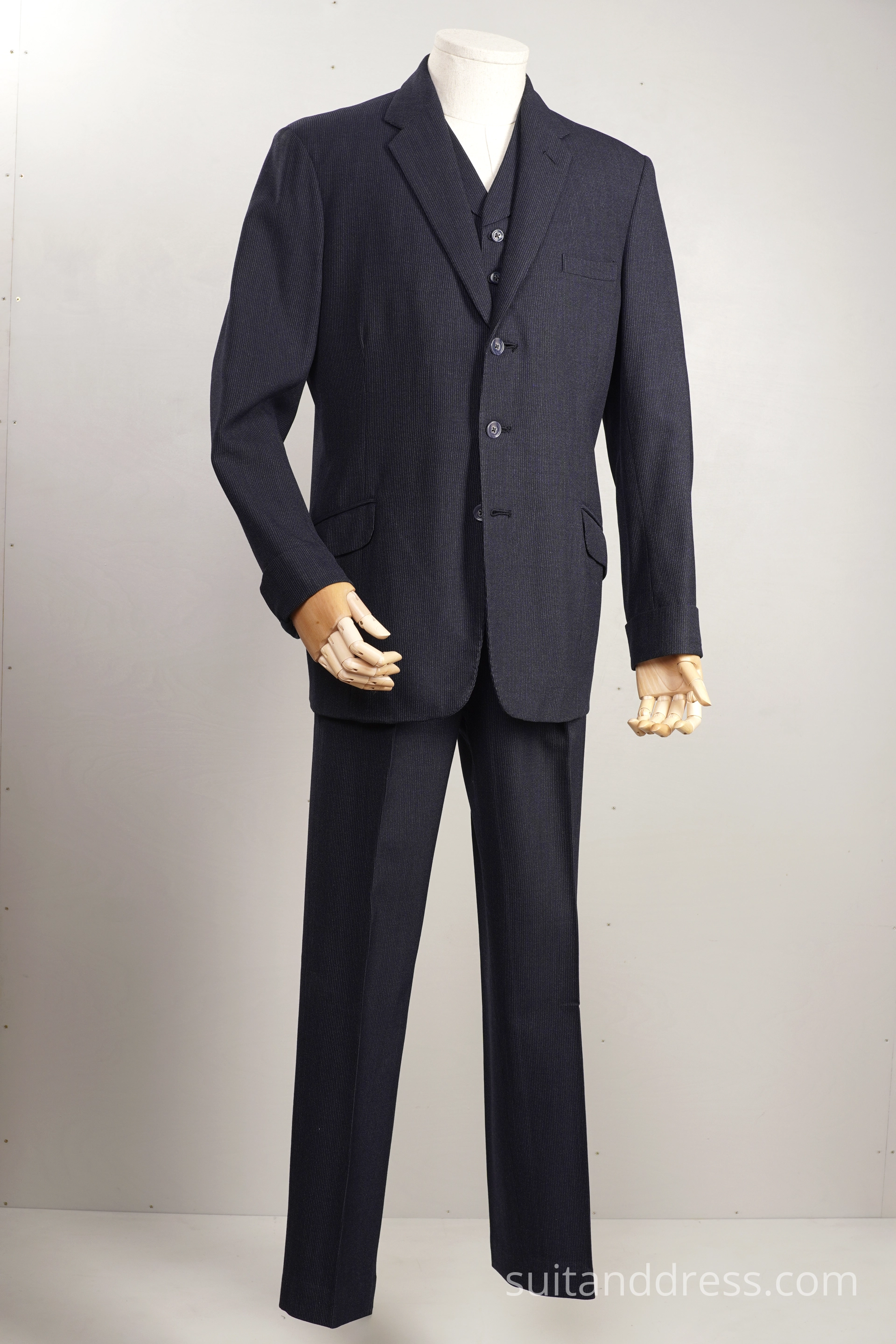 1920s suit replica for rent