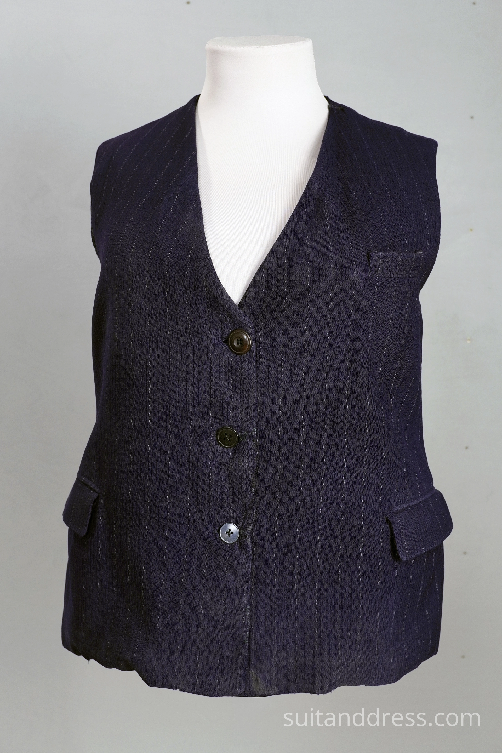 Sieviešu veste no vīriešu žaketes, 1940