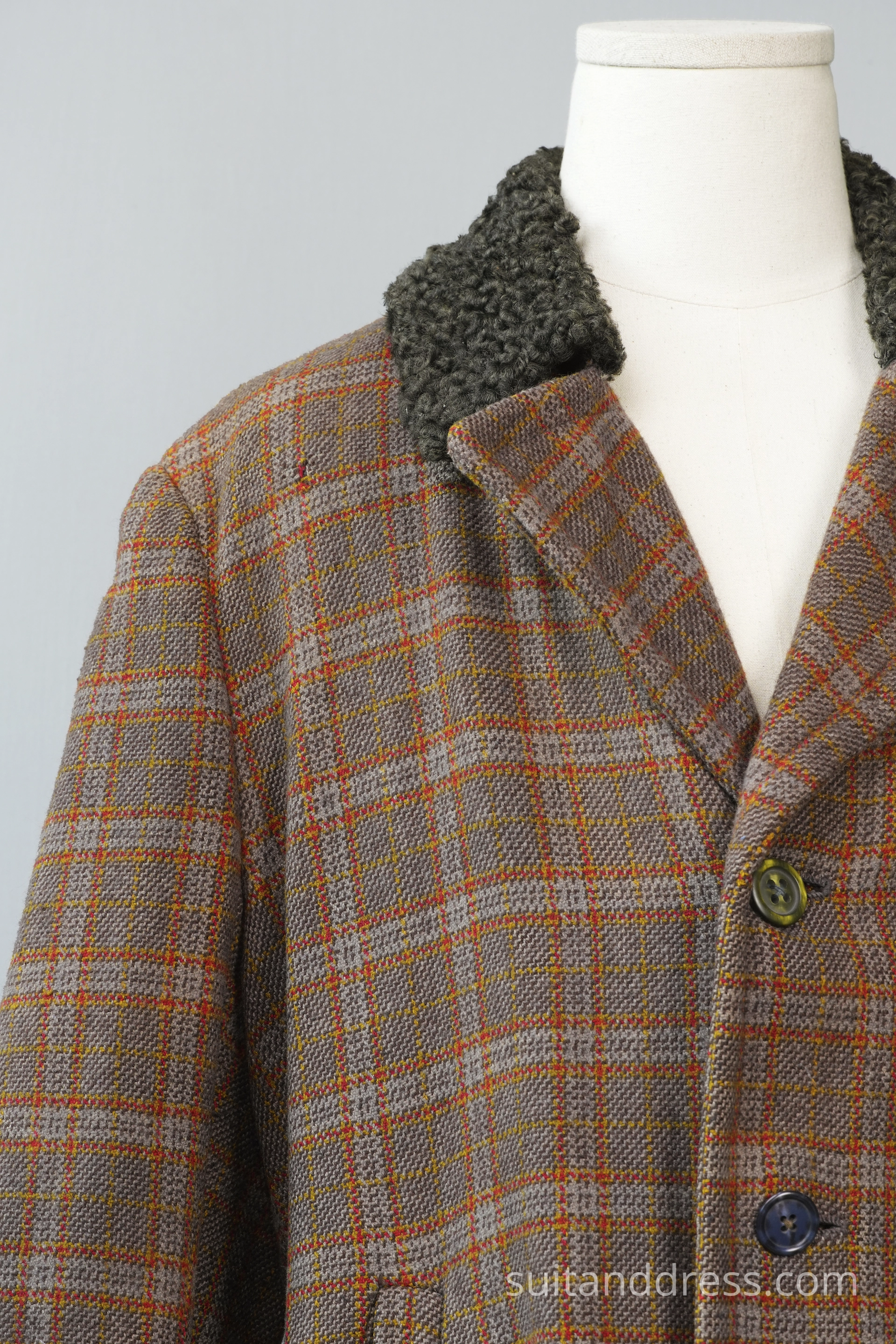 1920s 30s mens plaid wool short coat replica vintage costume rent Riga Latvia