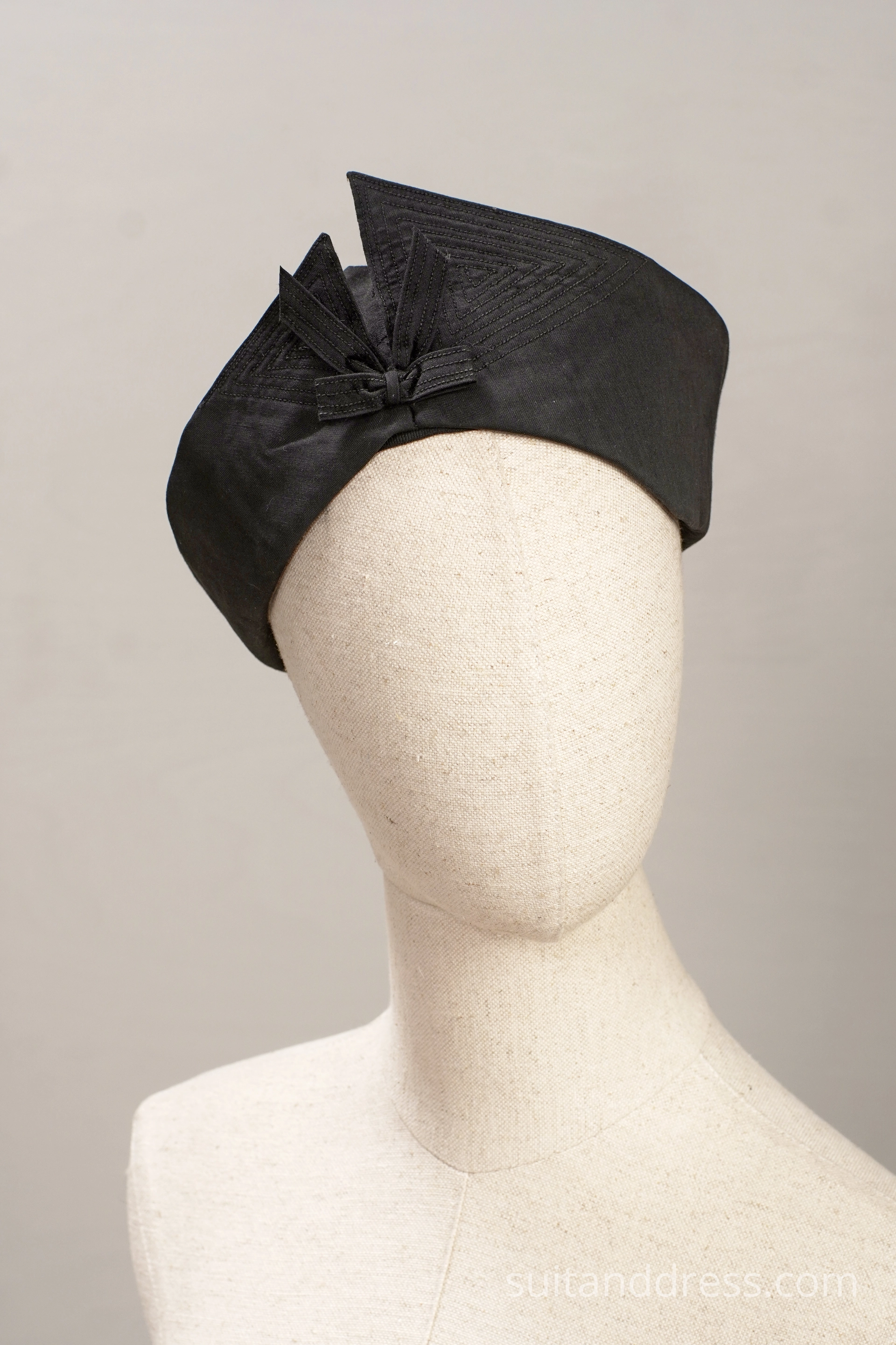 1930s black tilt hat ladys vinage fashion rent
