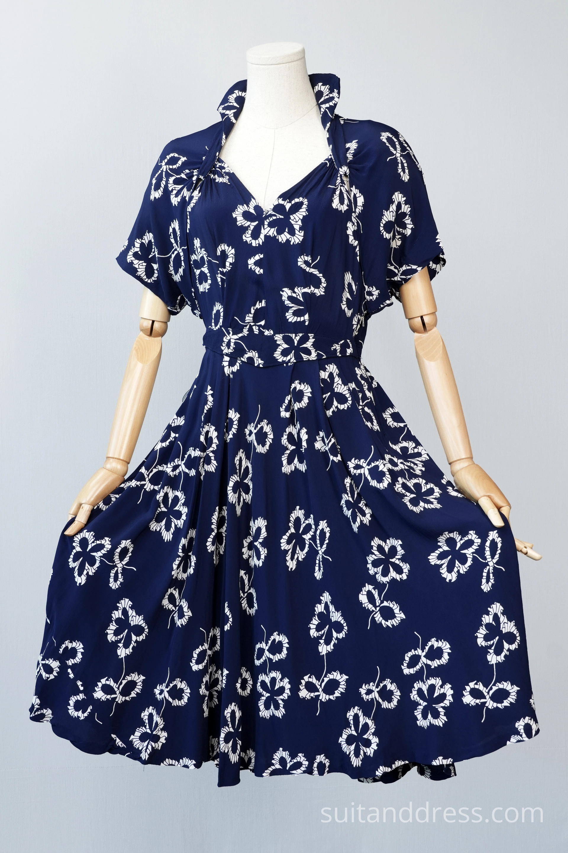 1940s dress floral pattern vintege costume rent hire for films in Riga Latvia period costume 40s