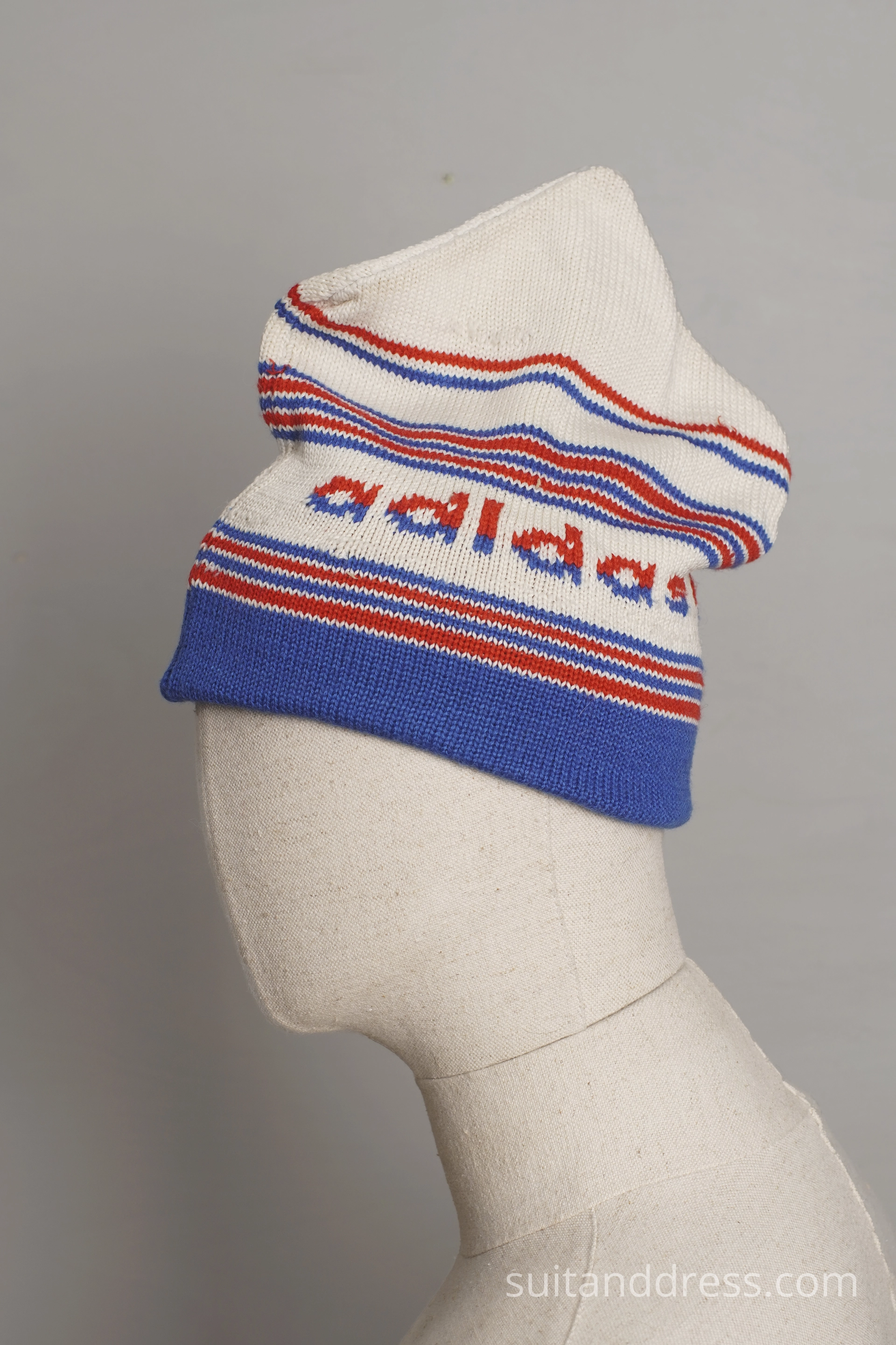 1980s vintage adidas style beanie skiing knited hat USSR