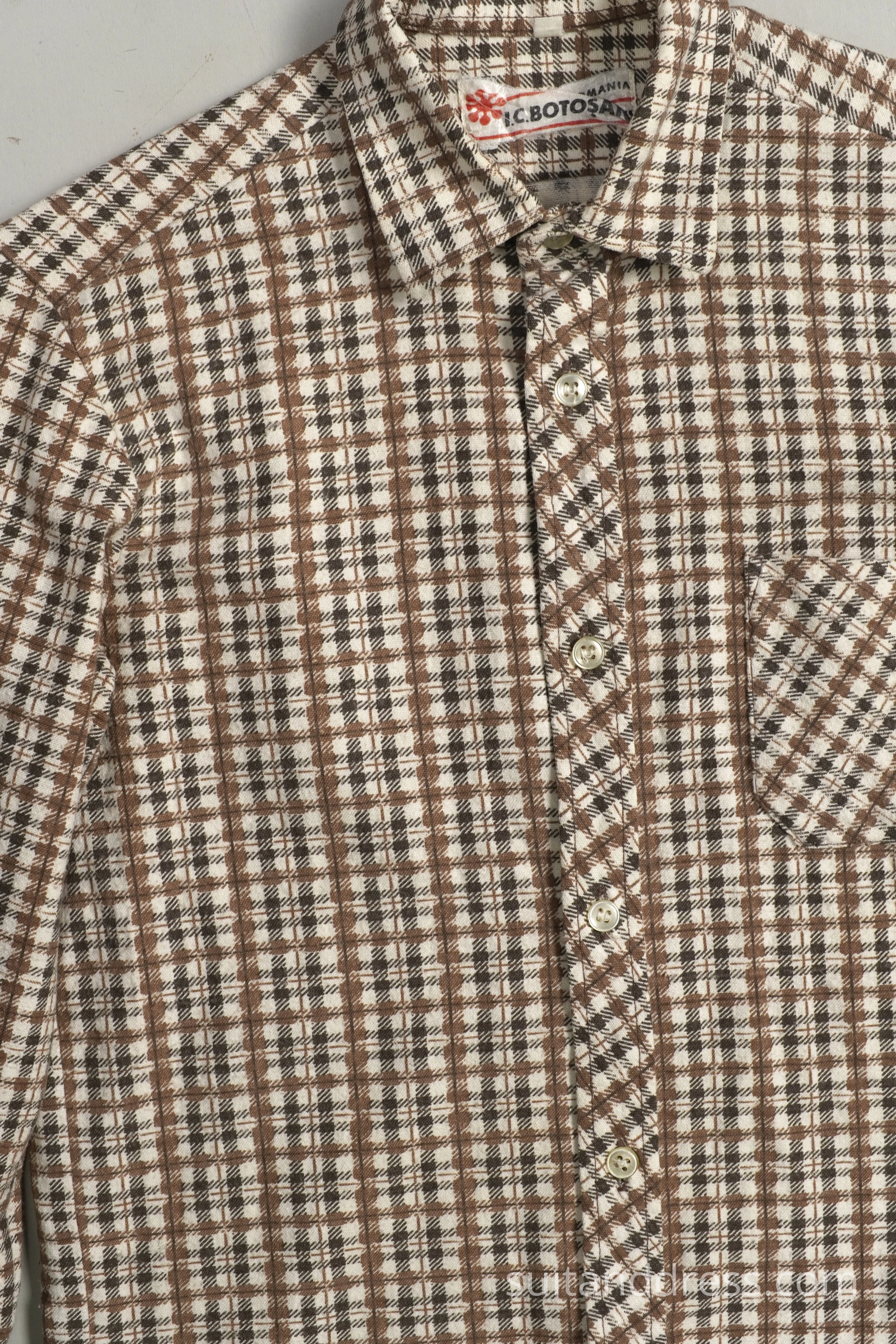 Check boys shirt for rent 