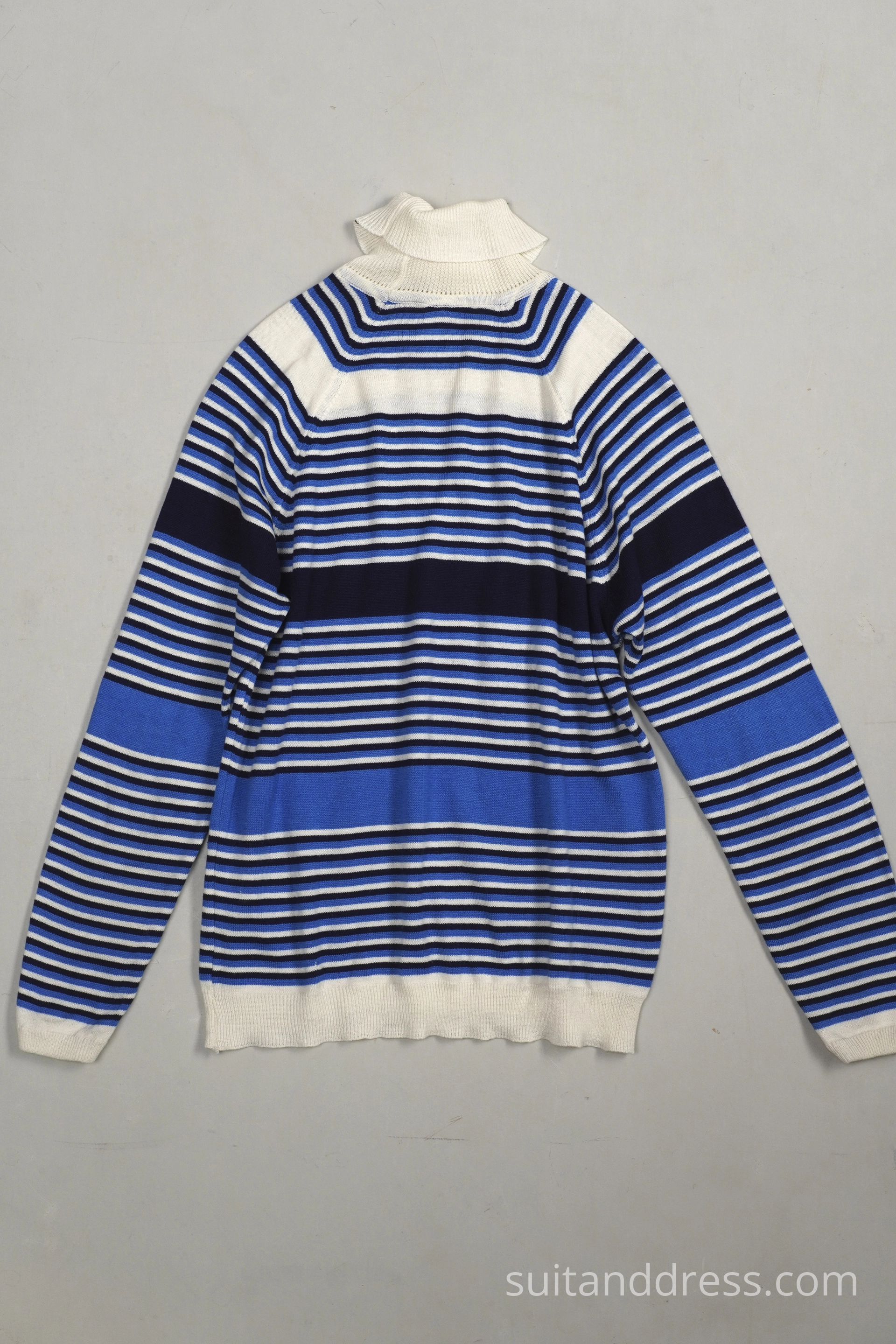 1970s turtleneck sweater for rent