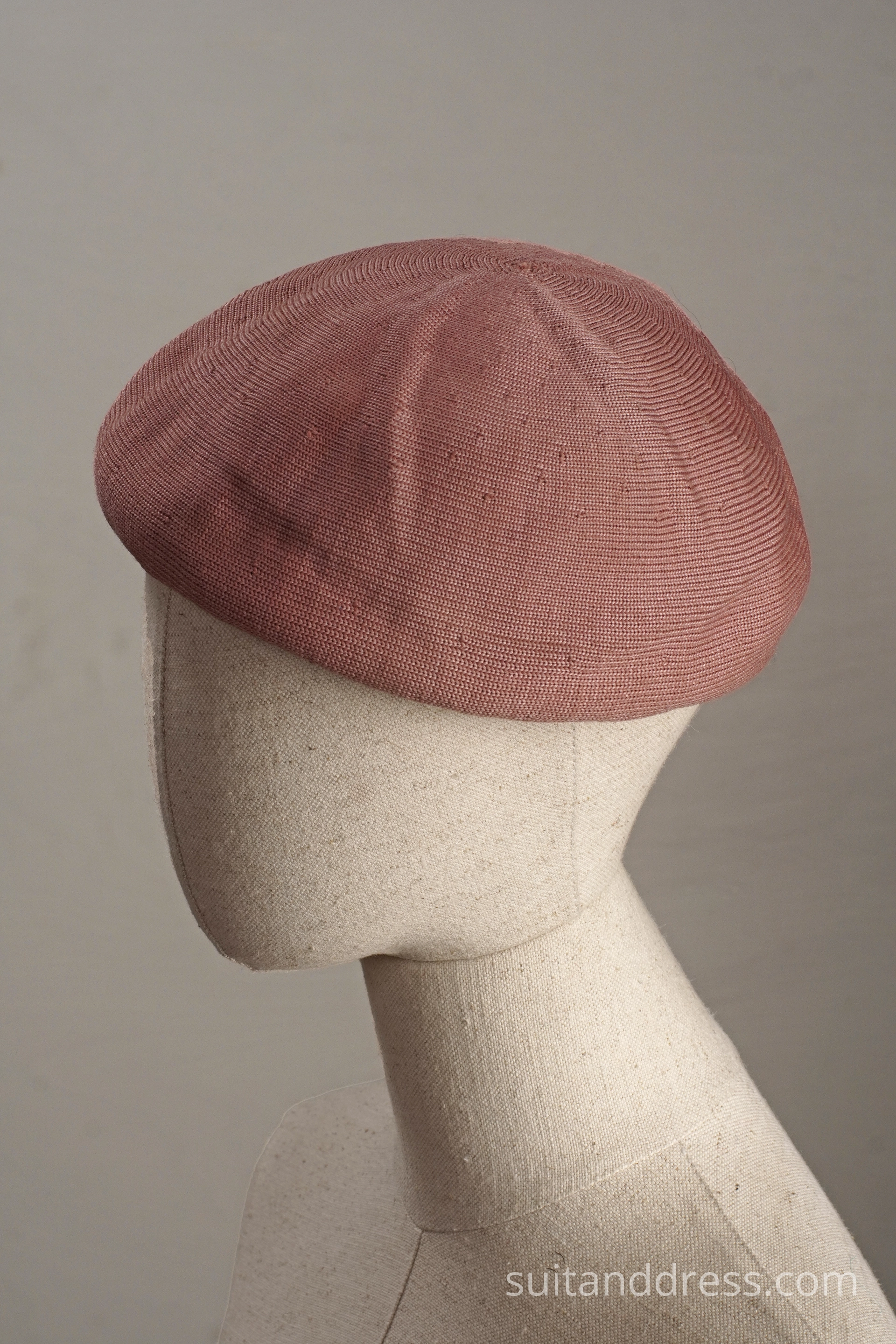 Vintage summer beret in dusty pink