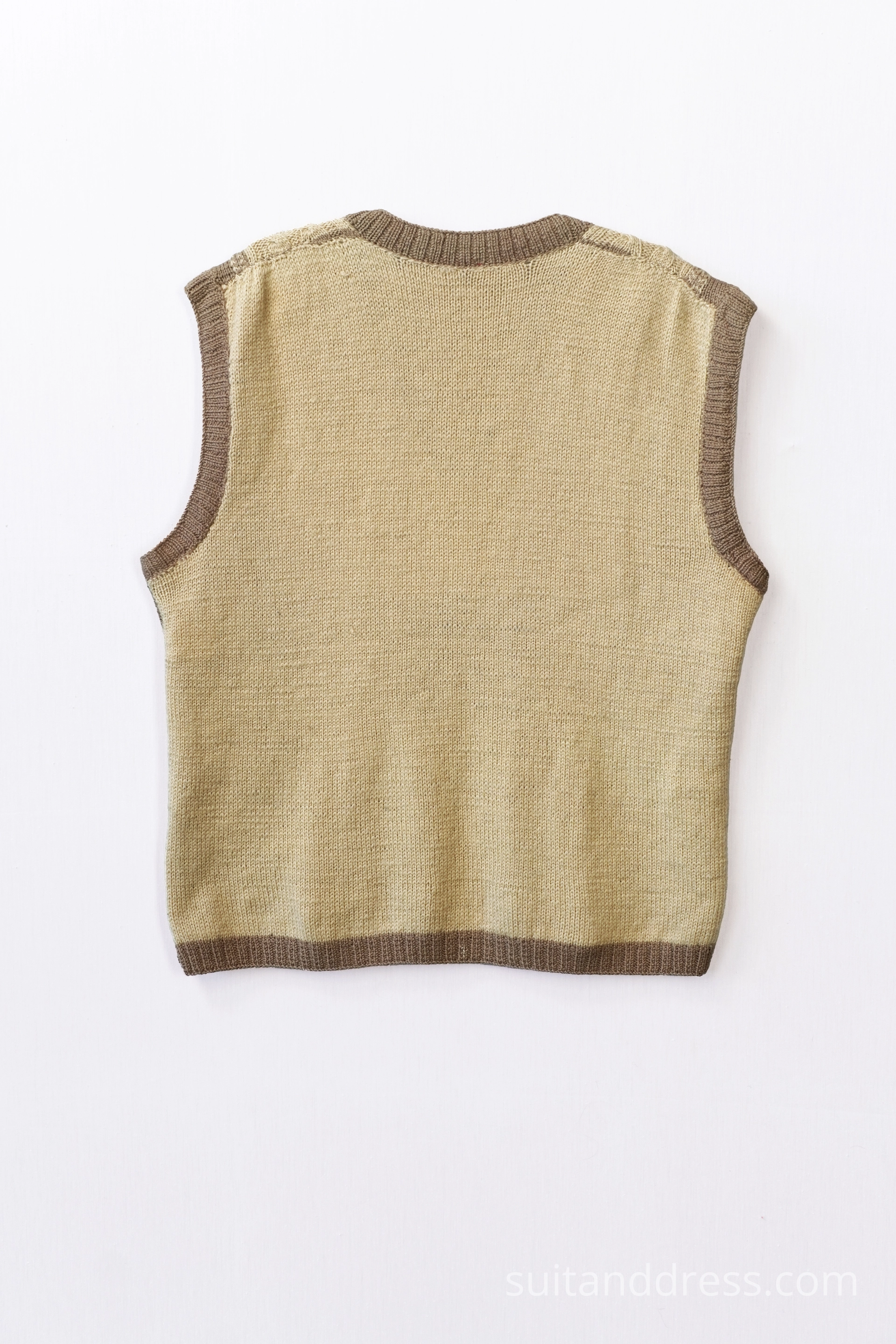 vintage adīta vīriešu veste 20. gs. vidus tērpu noma Rīgā retro mode