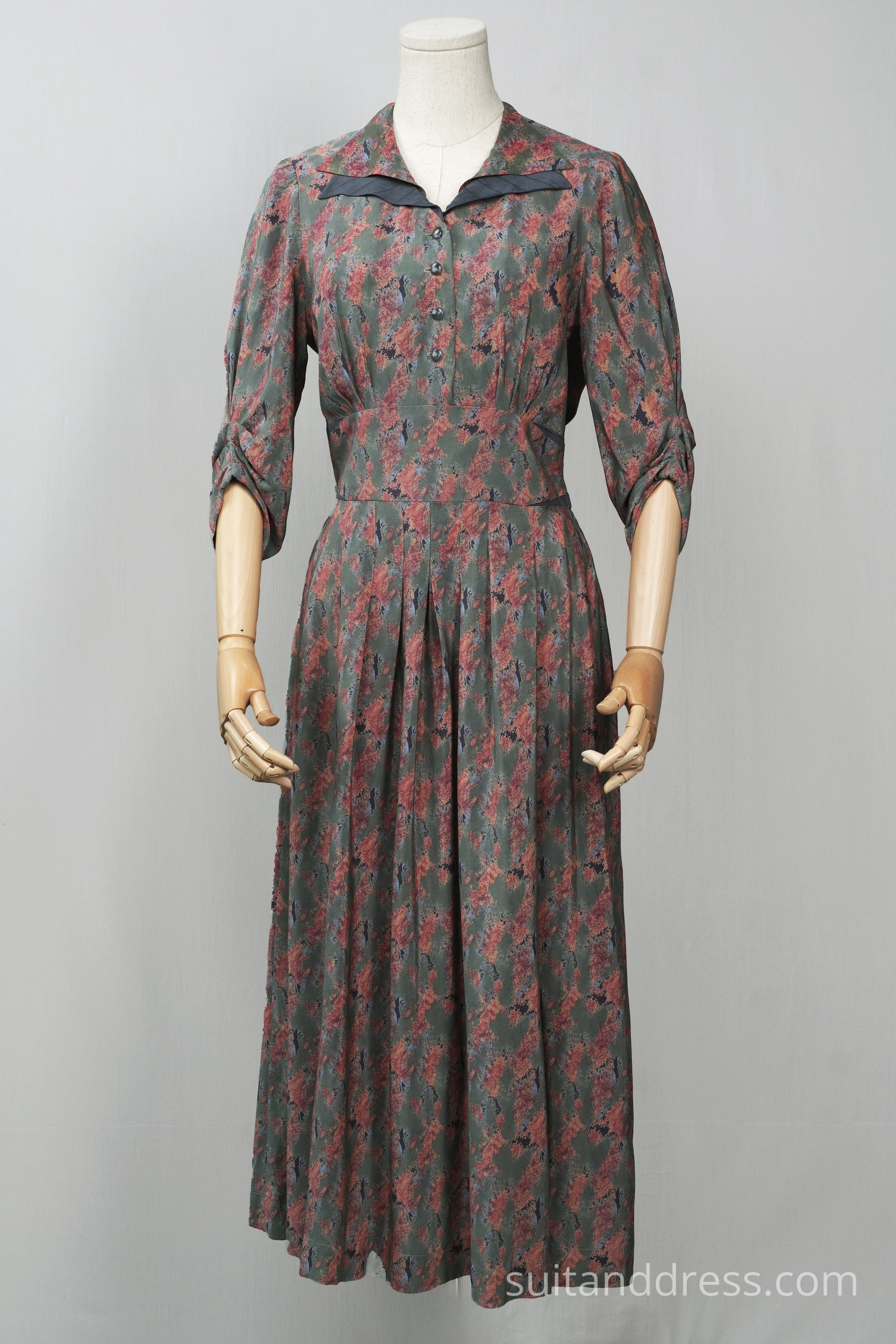 1930s printed silk dress replica 30s womens style vintage costume rental for films in Riga Latvia