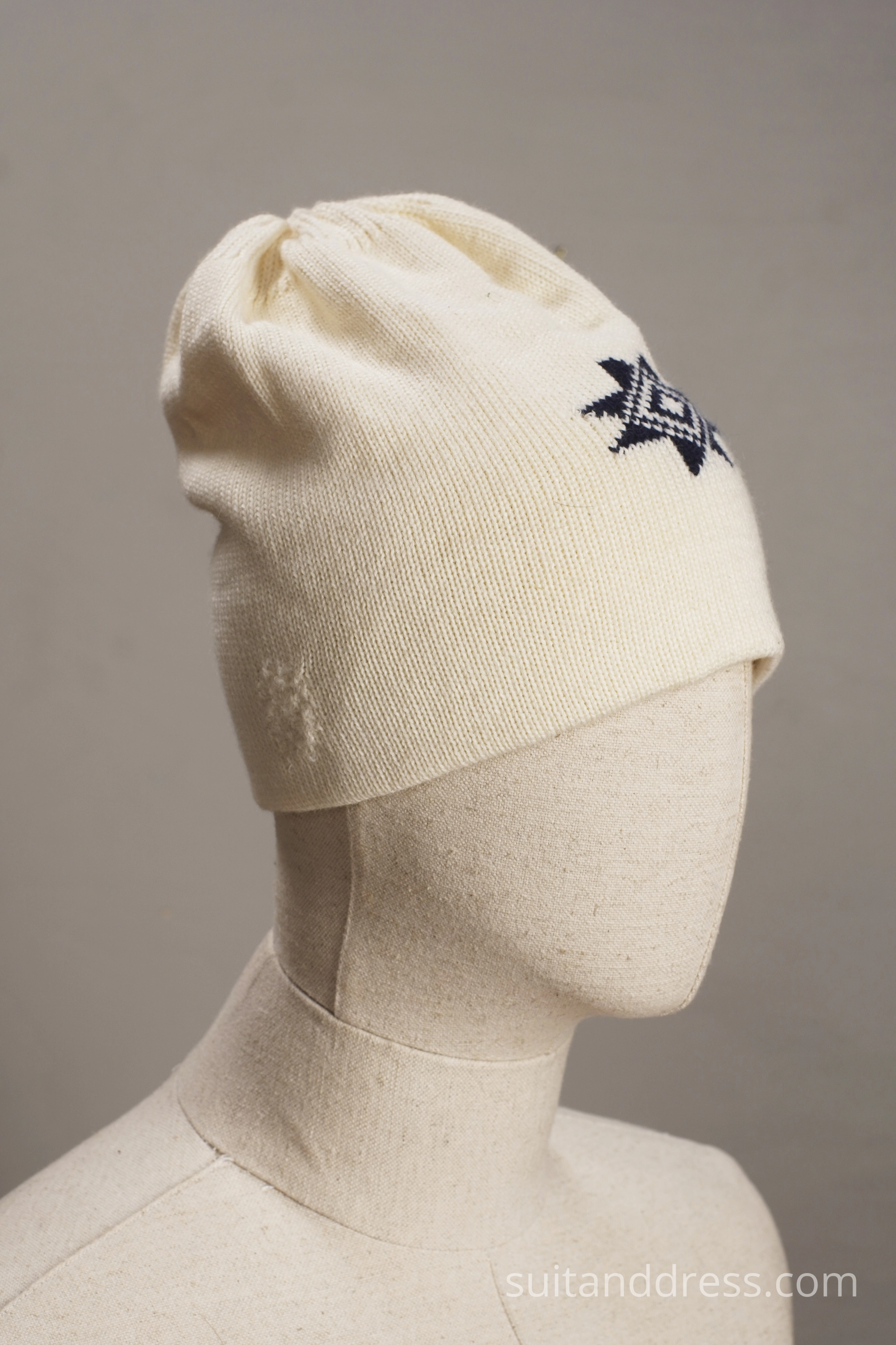 1980s ski winter beanie vintage hat minimalist nordic star