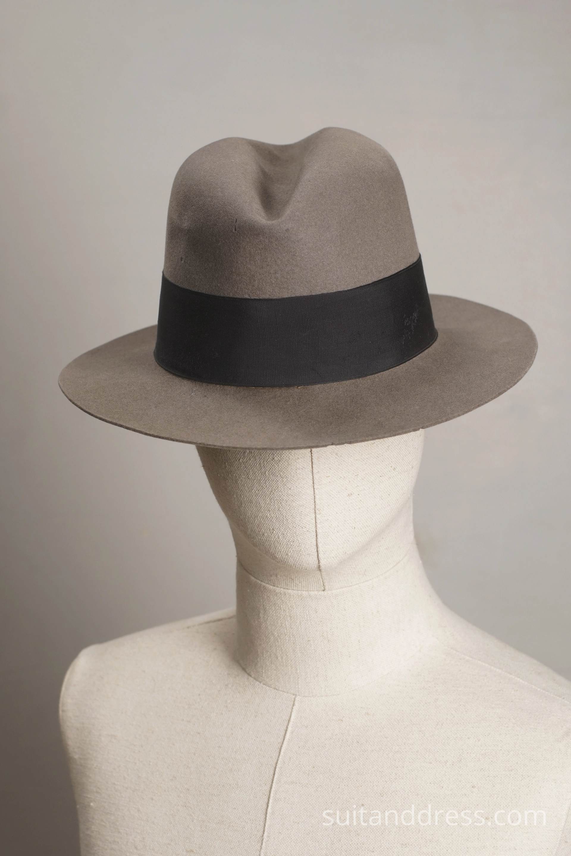 1930 fedora in taupe vintage hat for gentelman Great Getsby style