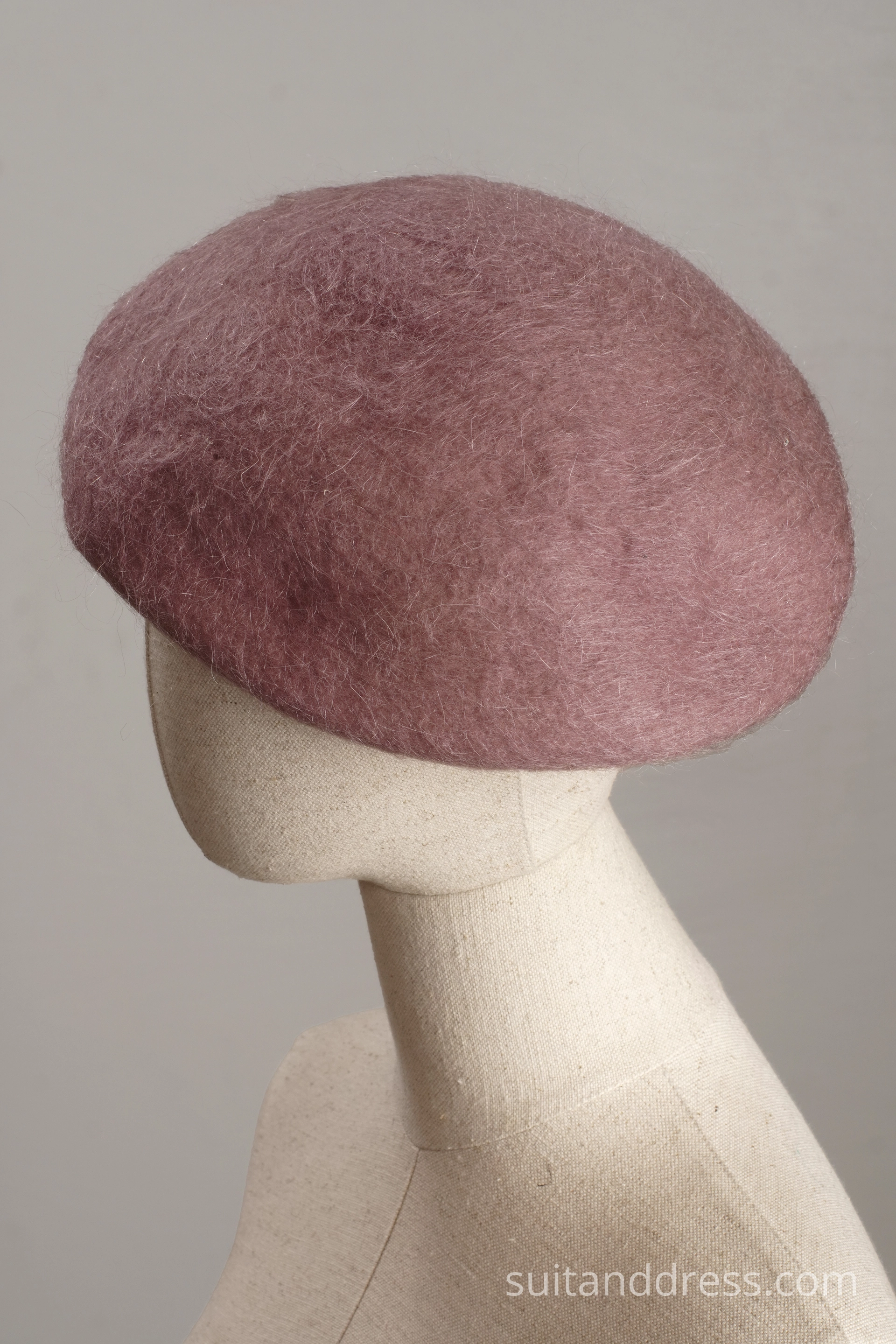 1980s soviet felt beret in dusty pink
