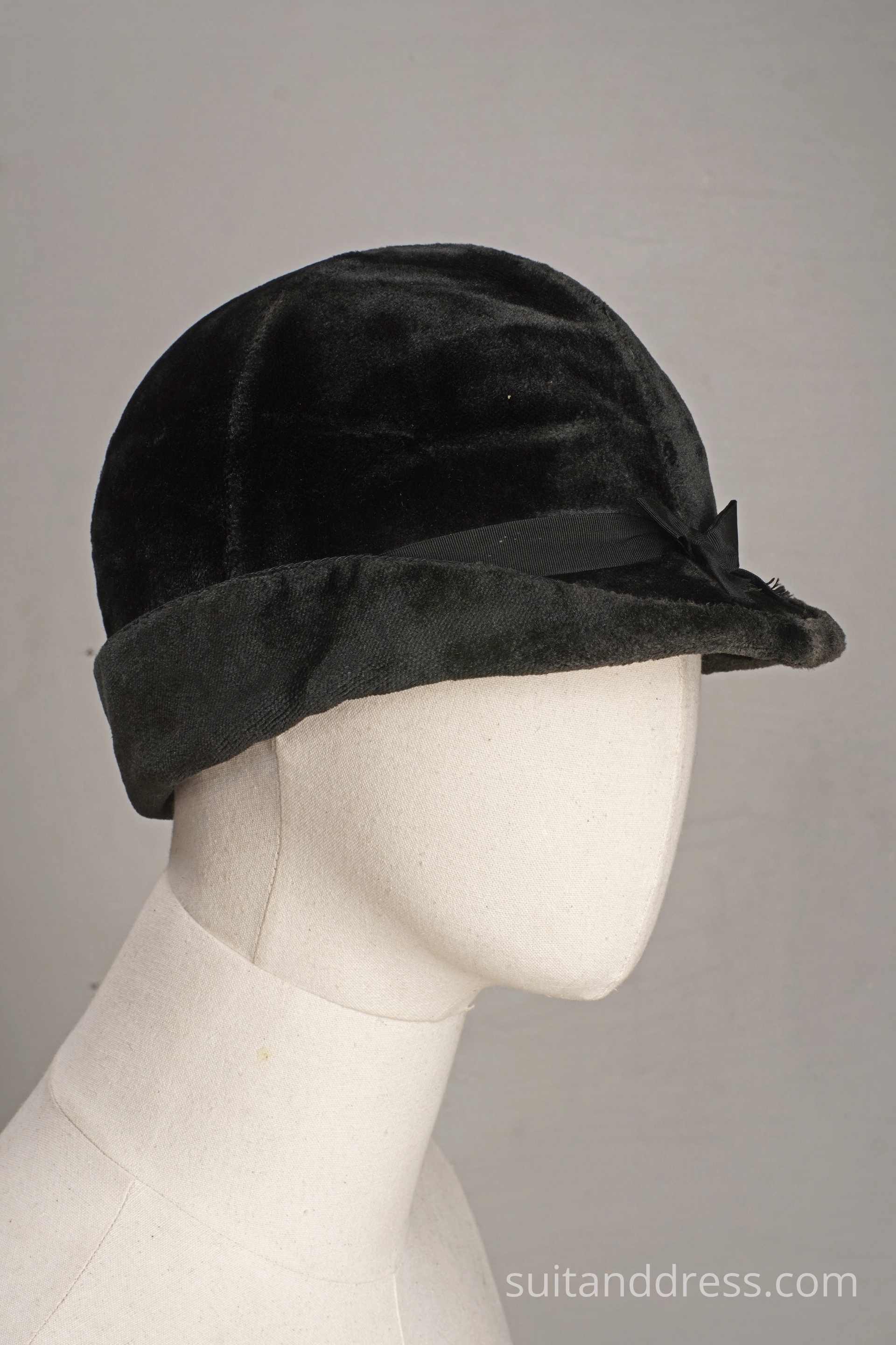 antique equrstrian velvet cap vintage jockey's hat 