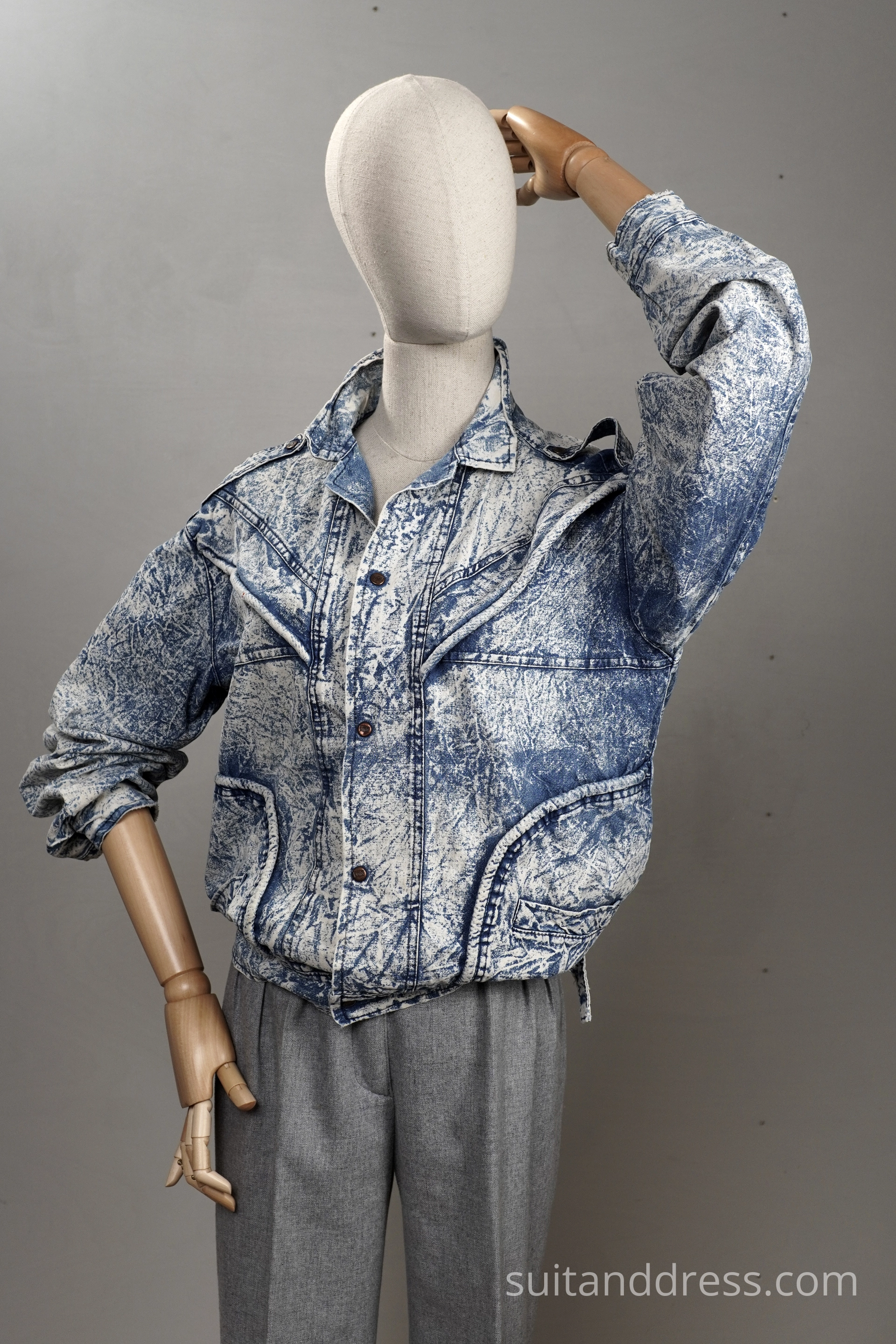 1980s washed Levis denim jacket for rent